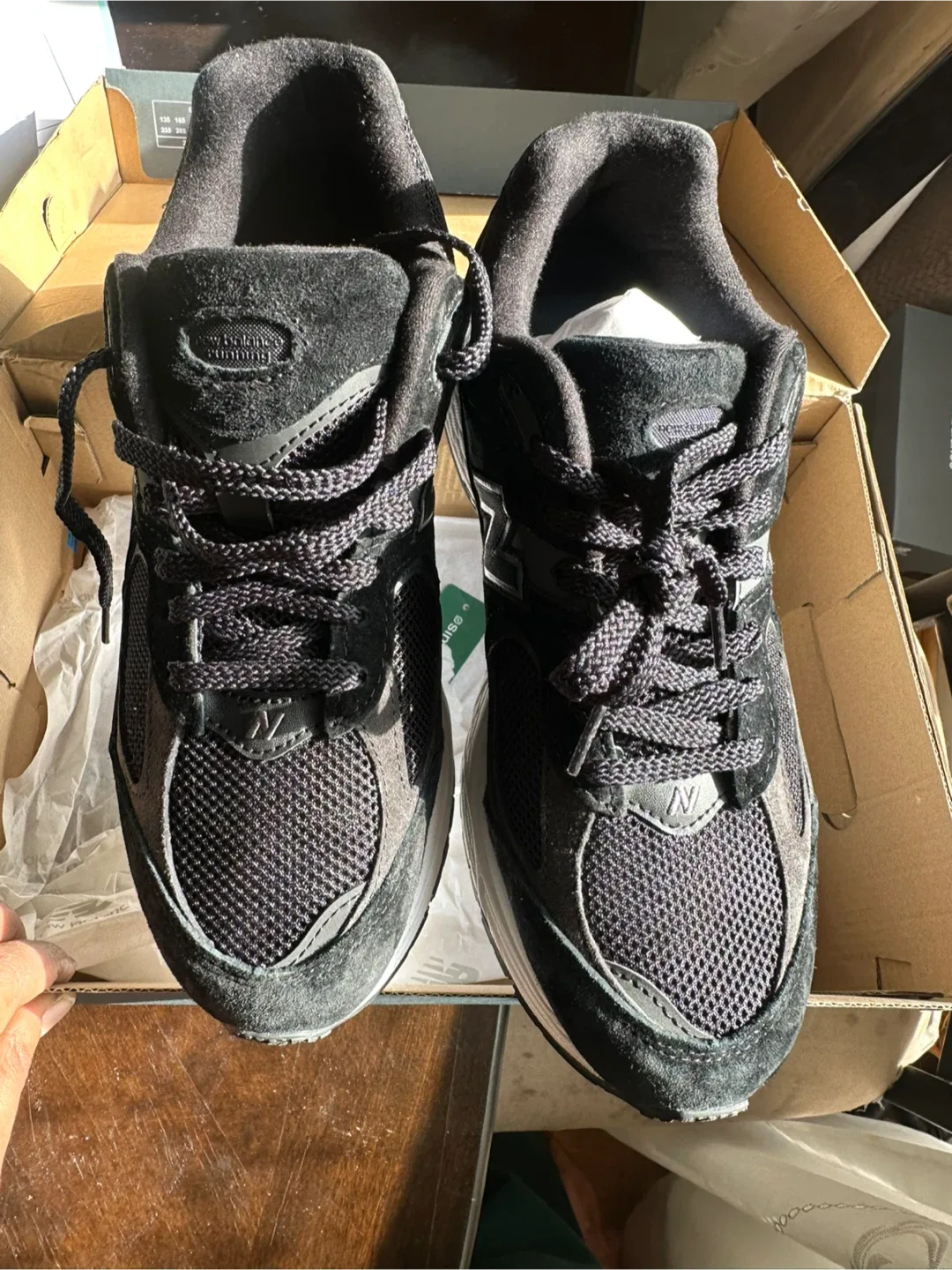 New Balance 2002R Black/Grey Sneakers image indicator(2)