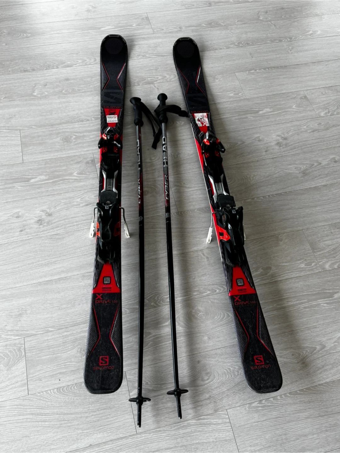 Skis and boots - photo 2