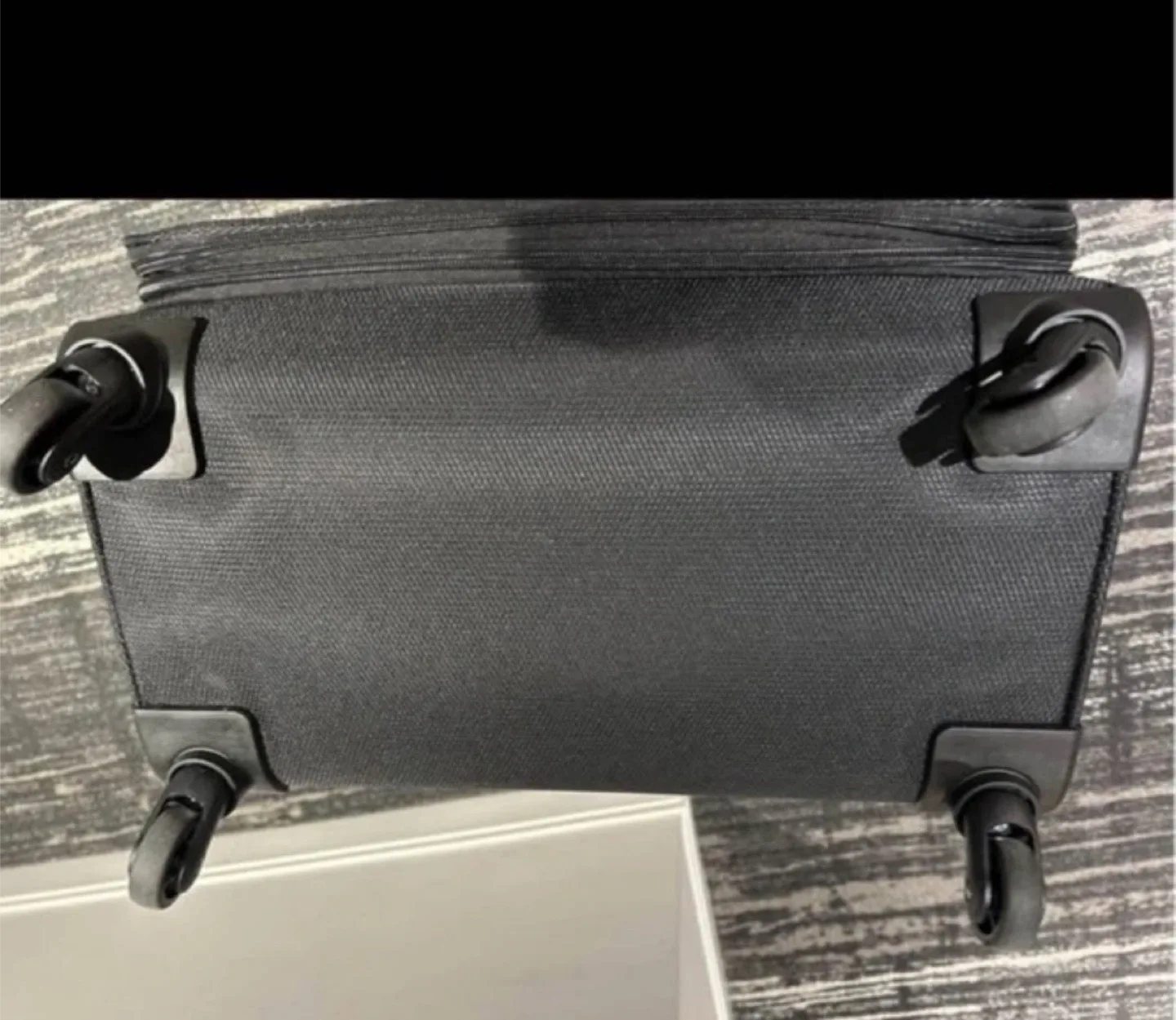 (New) ❗️28" Large Suitcase image indicator(4)