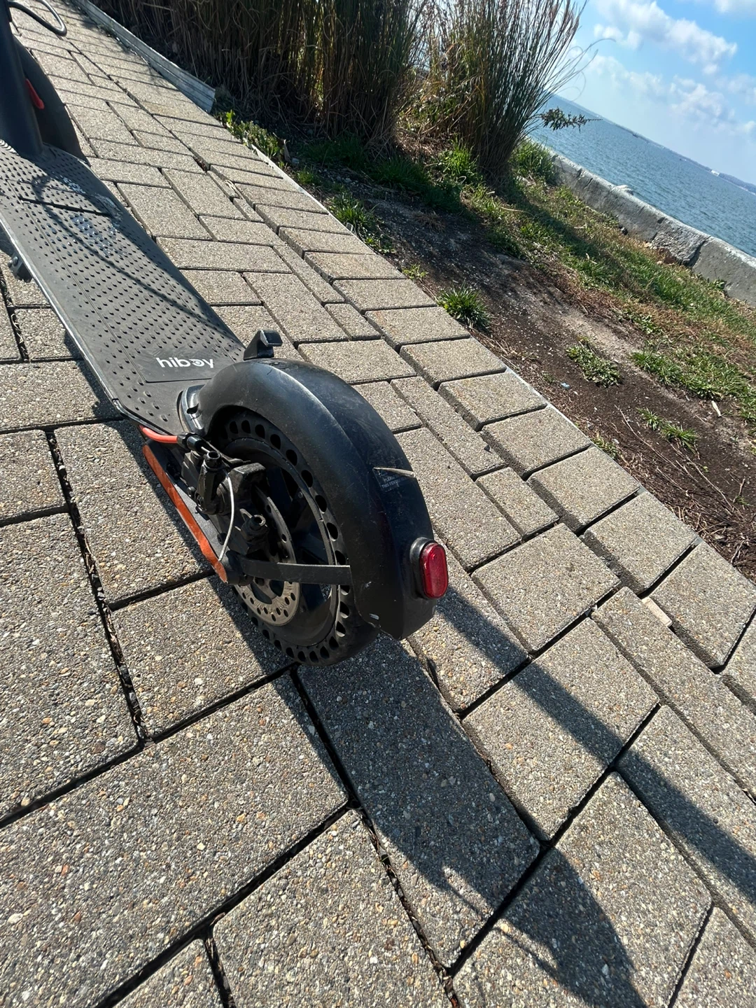 Hiboy S2R Plus removable battery - photo 5