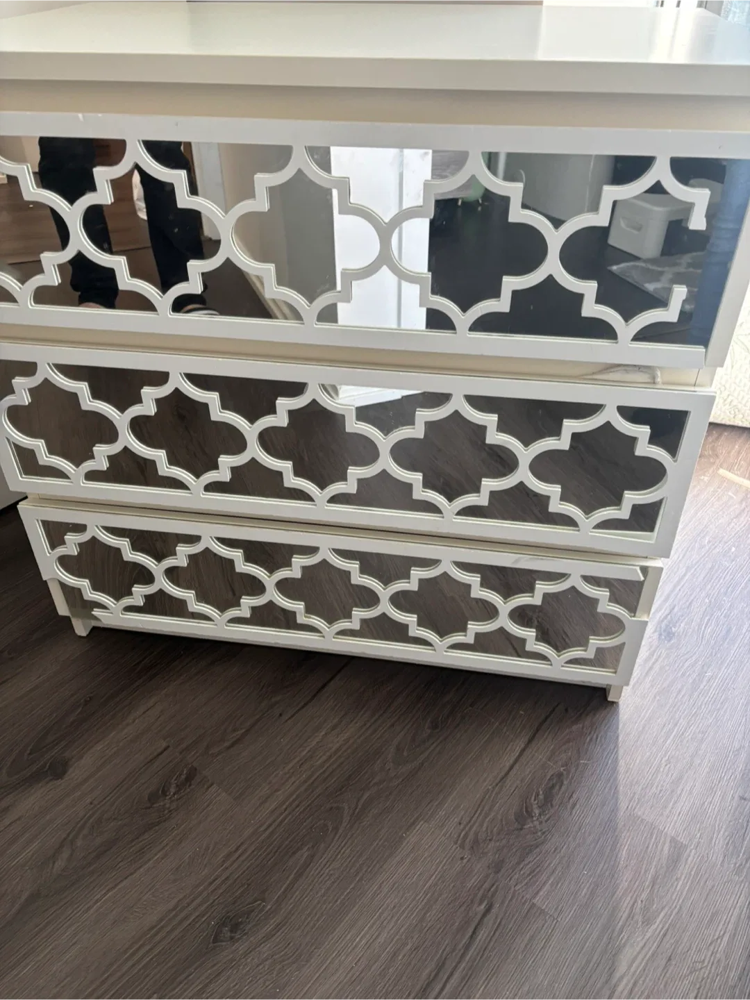 White Mirrored 3-Drawer Dresser image indicator(2)