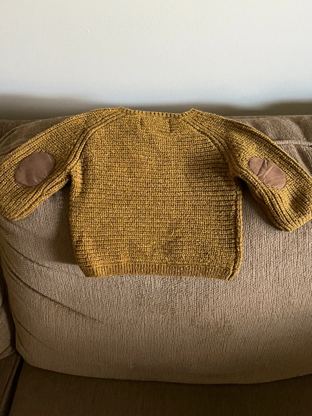 Zara  Baby Sweater  - Size 6-9 Months image indicator(3)