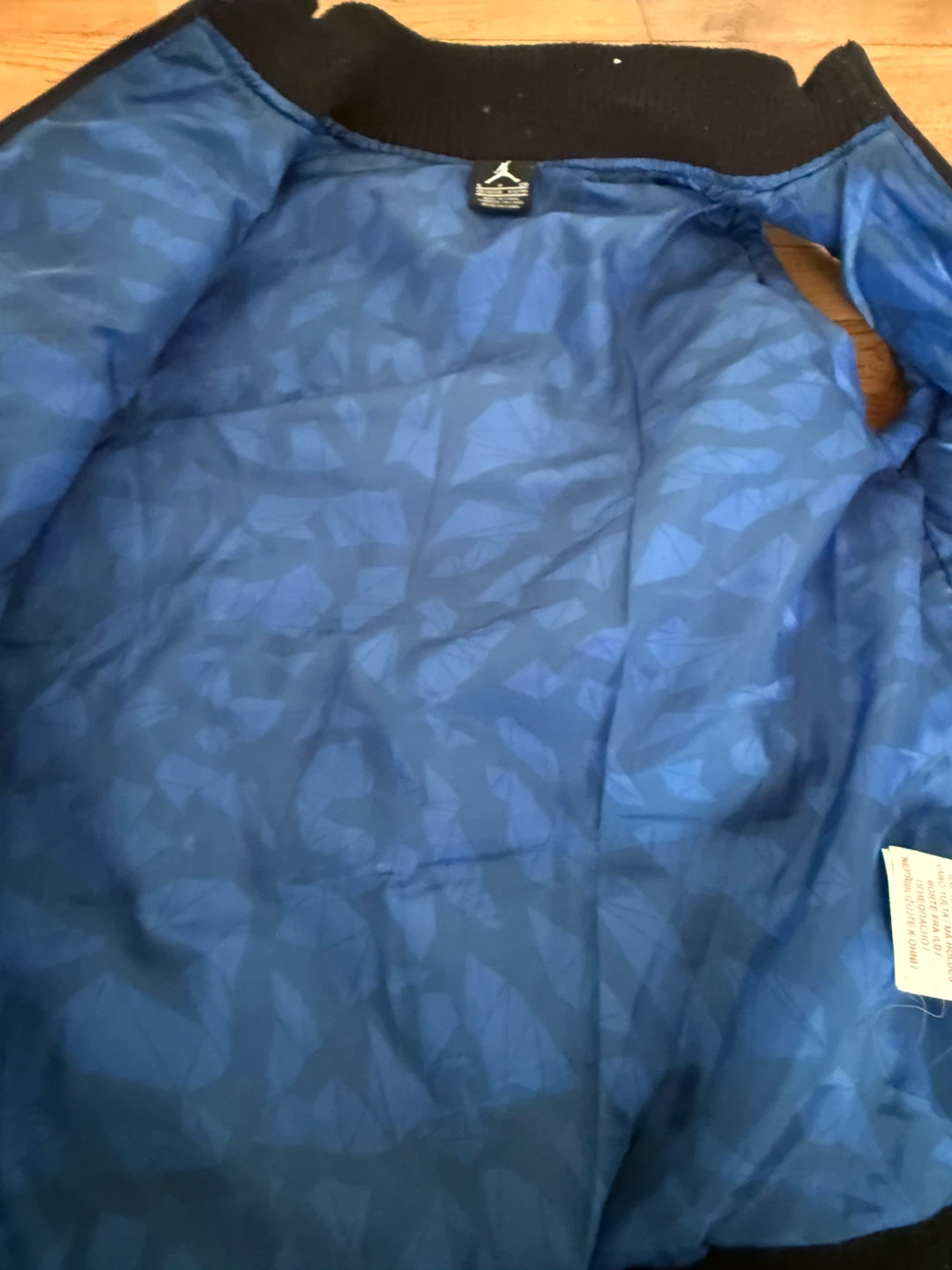 Jordan Puffer Vest - Size S (8-10 yrs) - photo 3