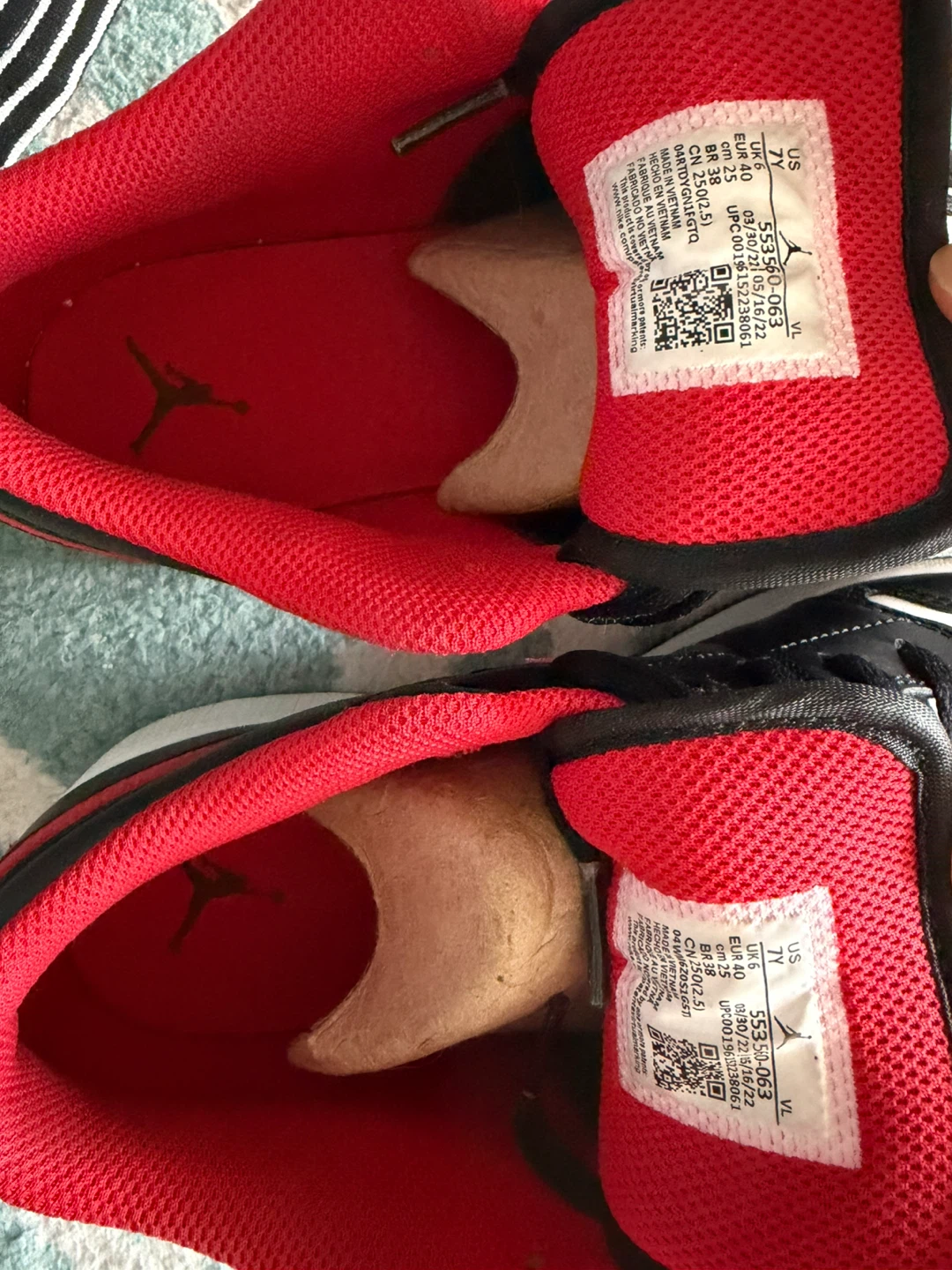 Nike Air Jordan 1 Low Black/Red, US 7Y - photo 4