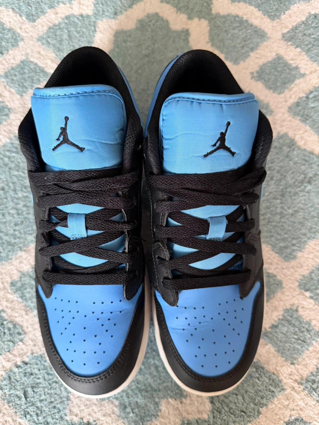 Nike Air Jordan 1 Low - Size 7Y - photo 3