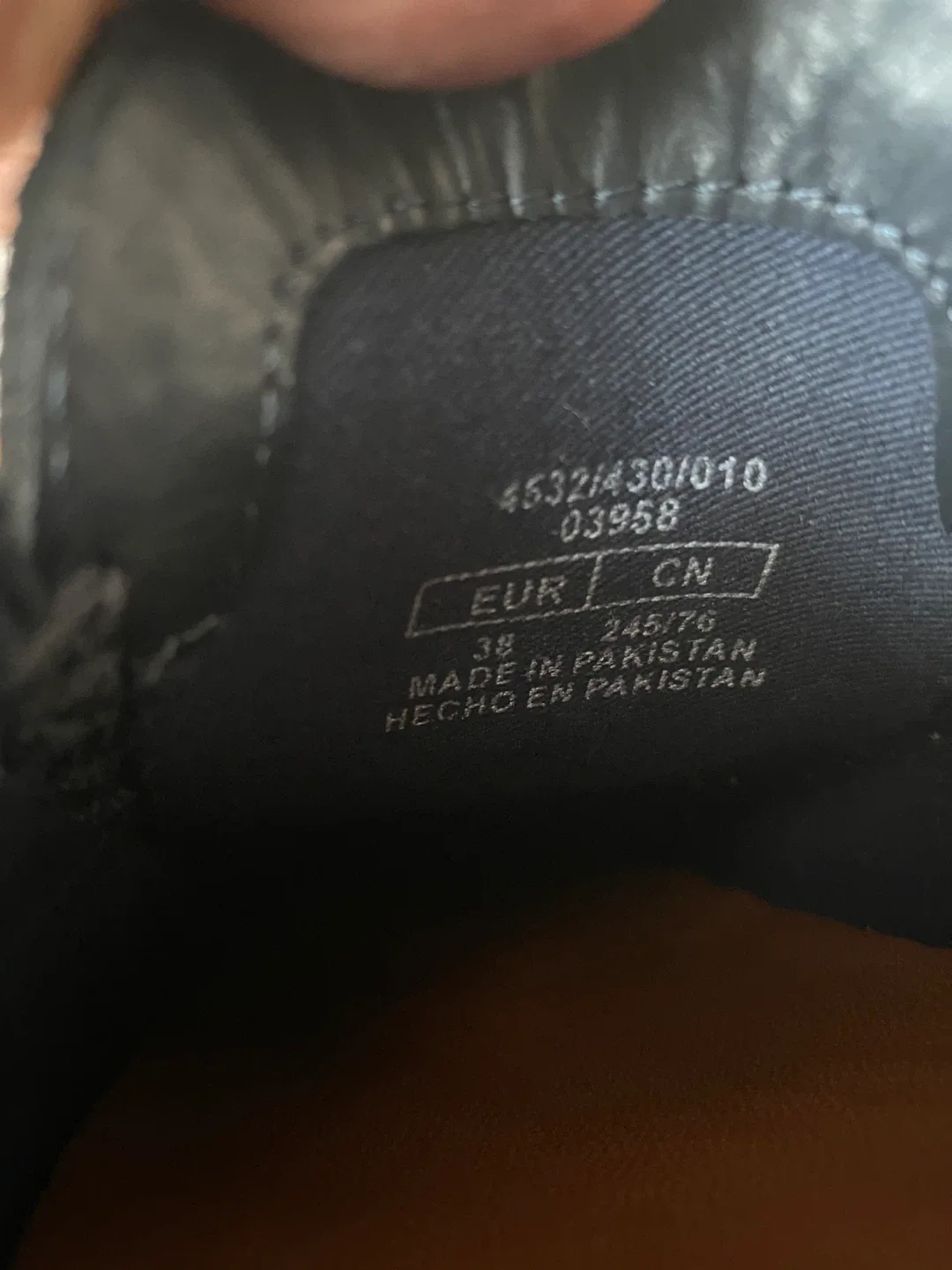 Zara Black Leather Loafers - Size 38 image indicator(3)