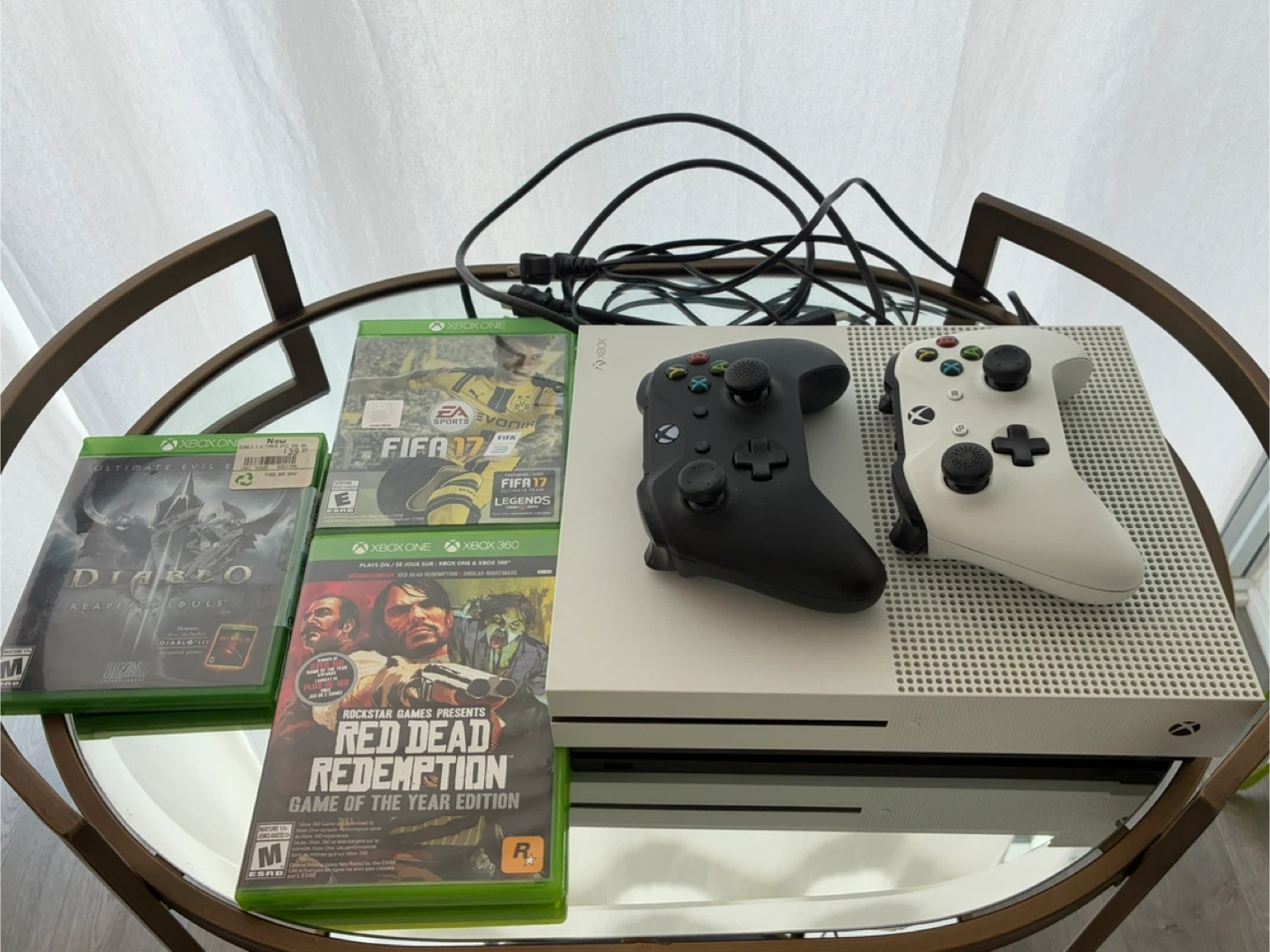 Xbox One S Console with 2 Controllers & bundle of games
