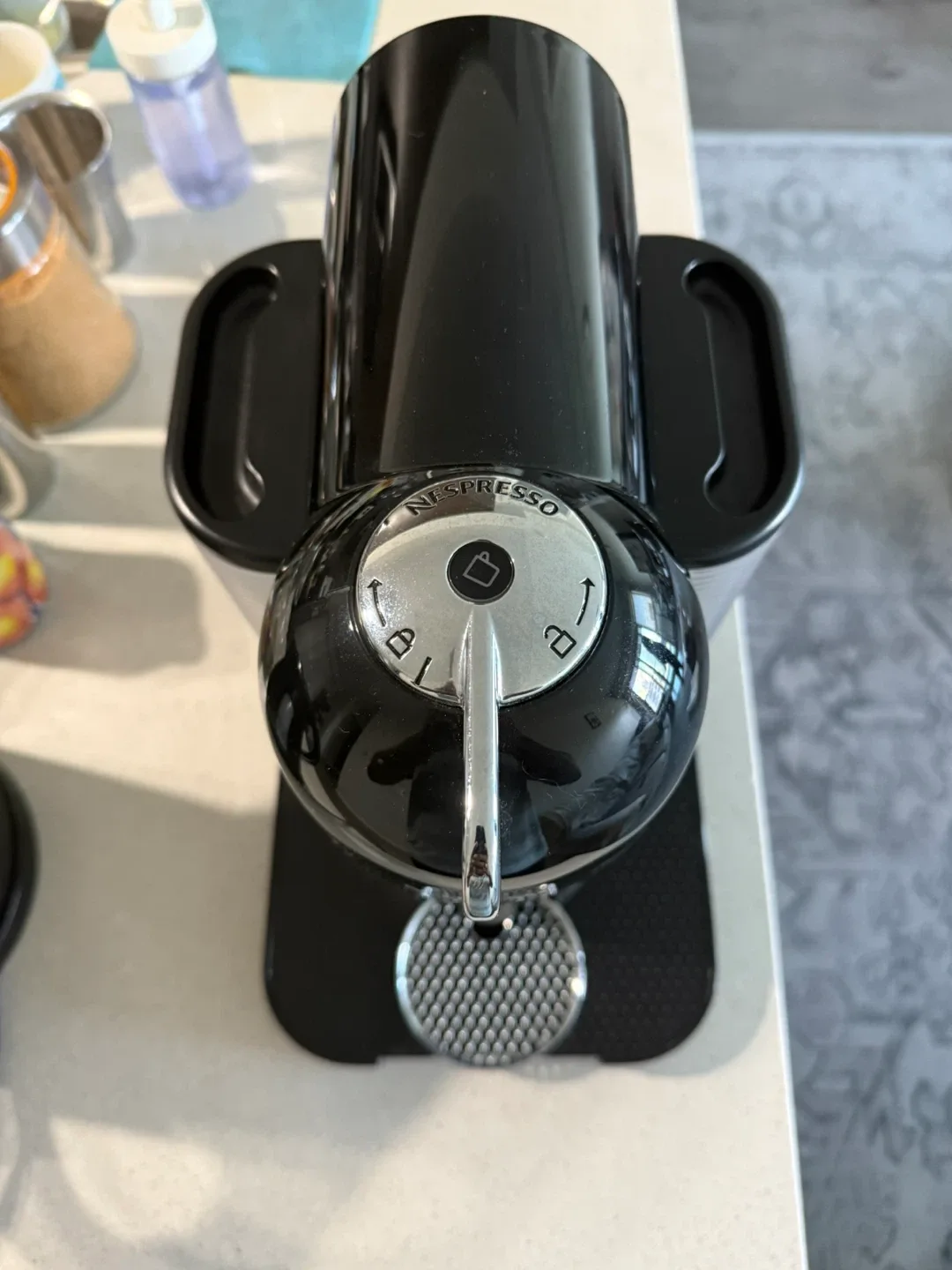 Nespresso Vertuo Line Coffee Machine image indicator(4)