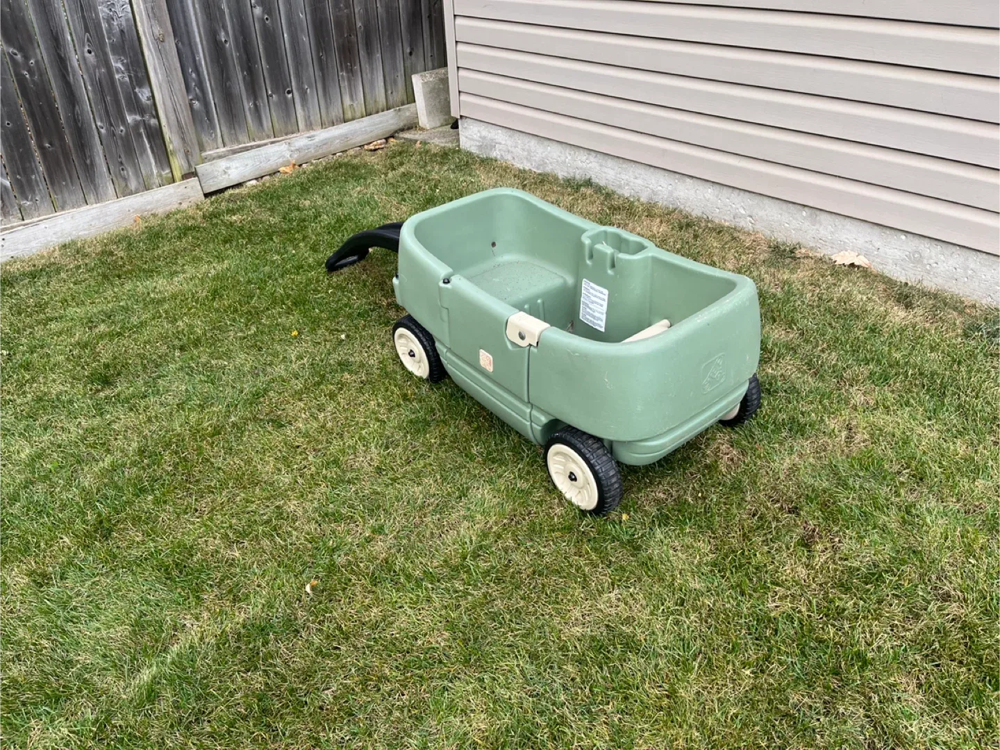 Step2 Wagon for Kids image indicator(2)