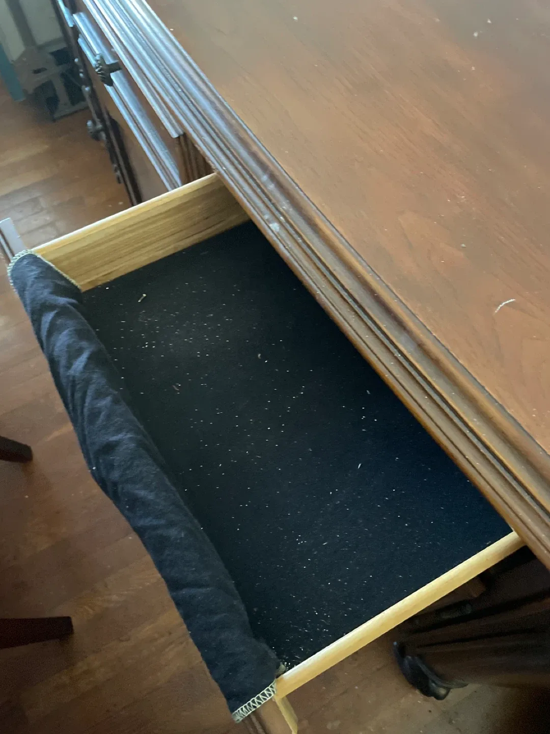 Antique Wood Buffet/Sideboard image indicator(3)