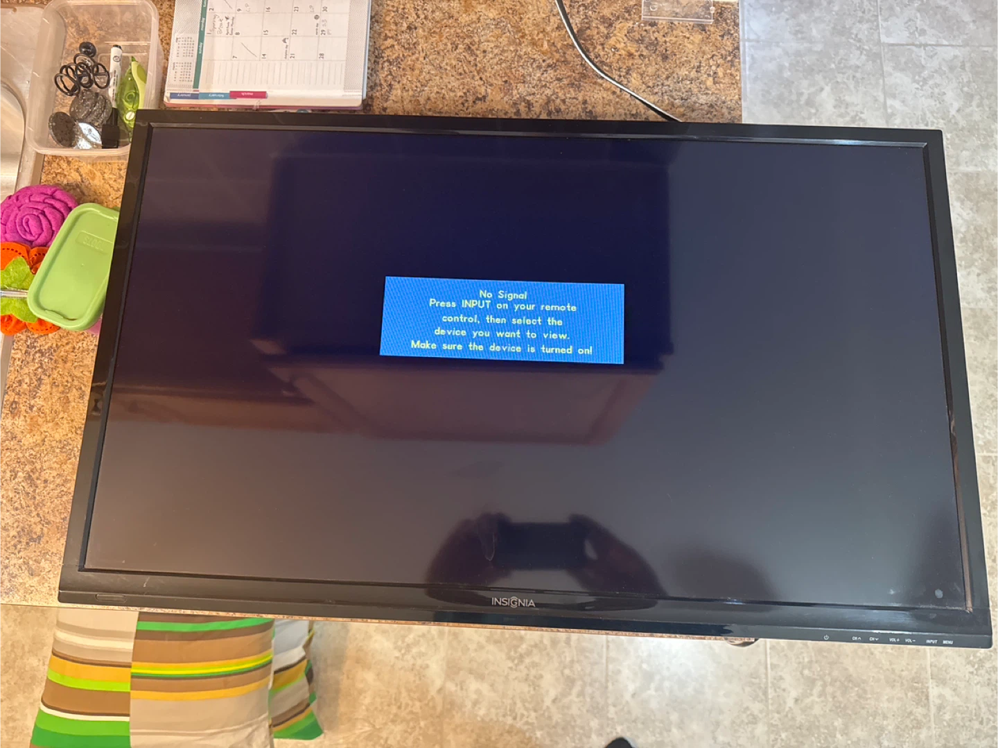 Insignia 32" LED TV - Model NS-32D20SNA14