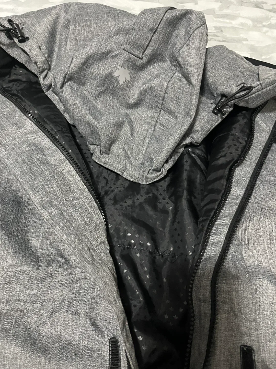 Canadiana Grey Winter Jacket - Size S image indicator(4)