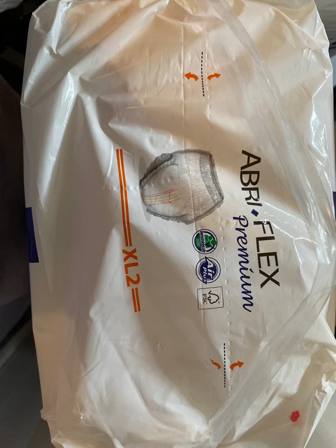 Abri-Flex Premium XL2 Adult Diapers image indicator(2)