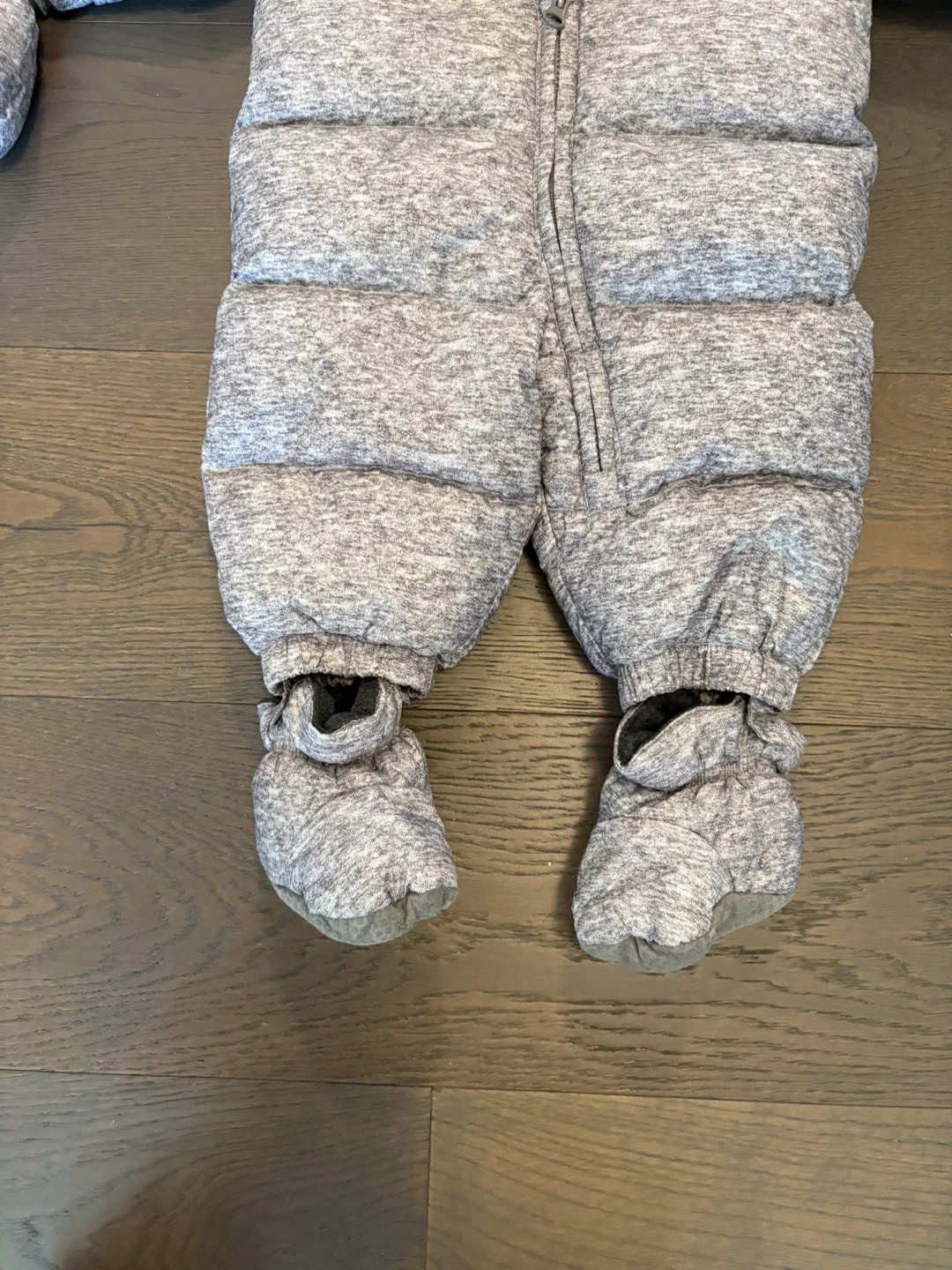 Baby gap gray down filled baby snowsuit 0-6M NWT ret $139 image indicator(6)