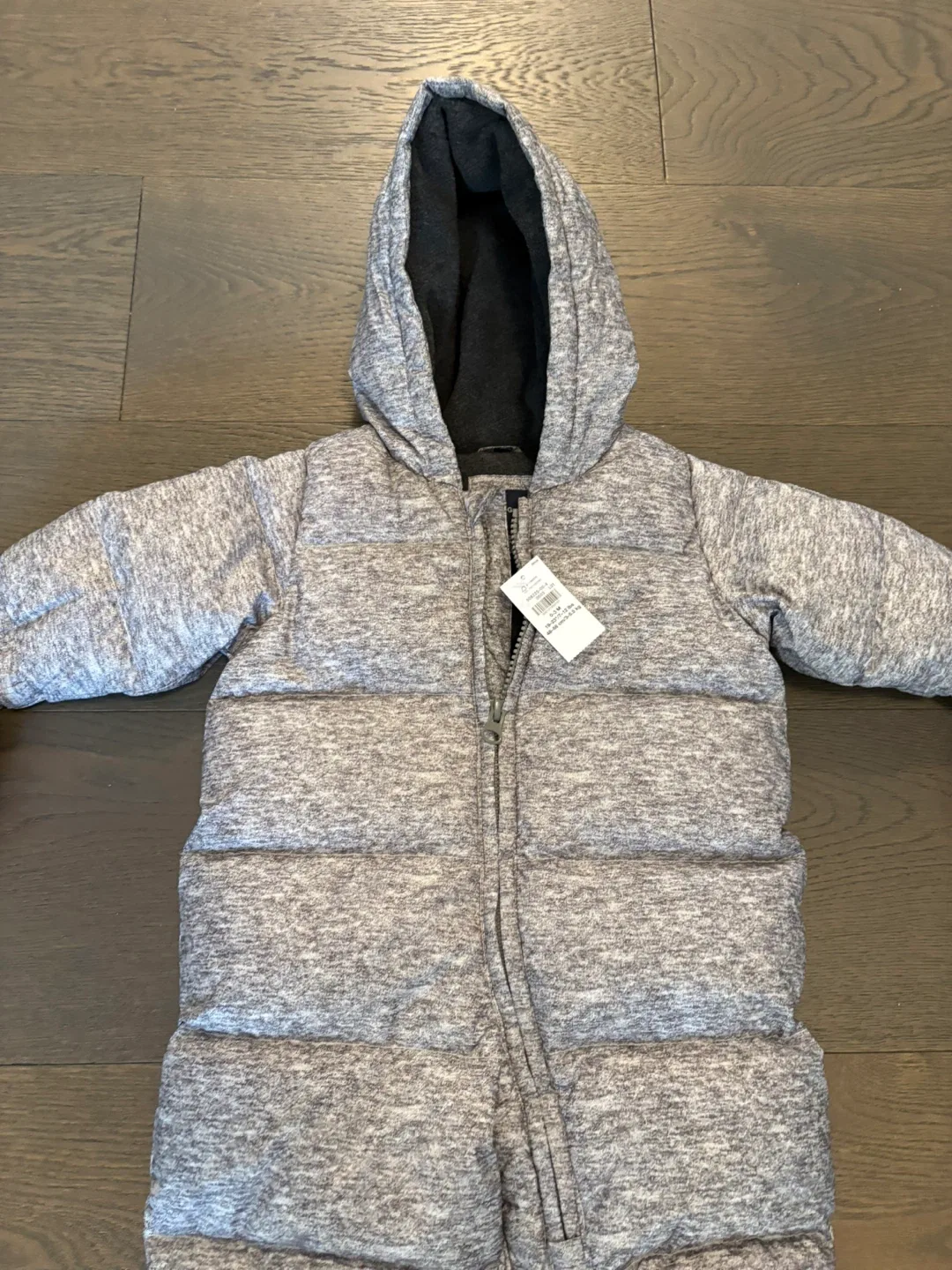 Baby gap gray down filled baby snowsuit 0-6M NWT ret $139 image indicator(4)