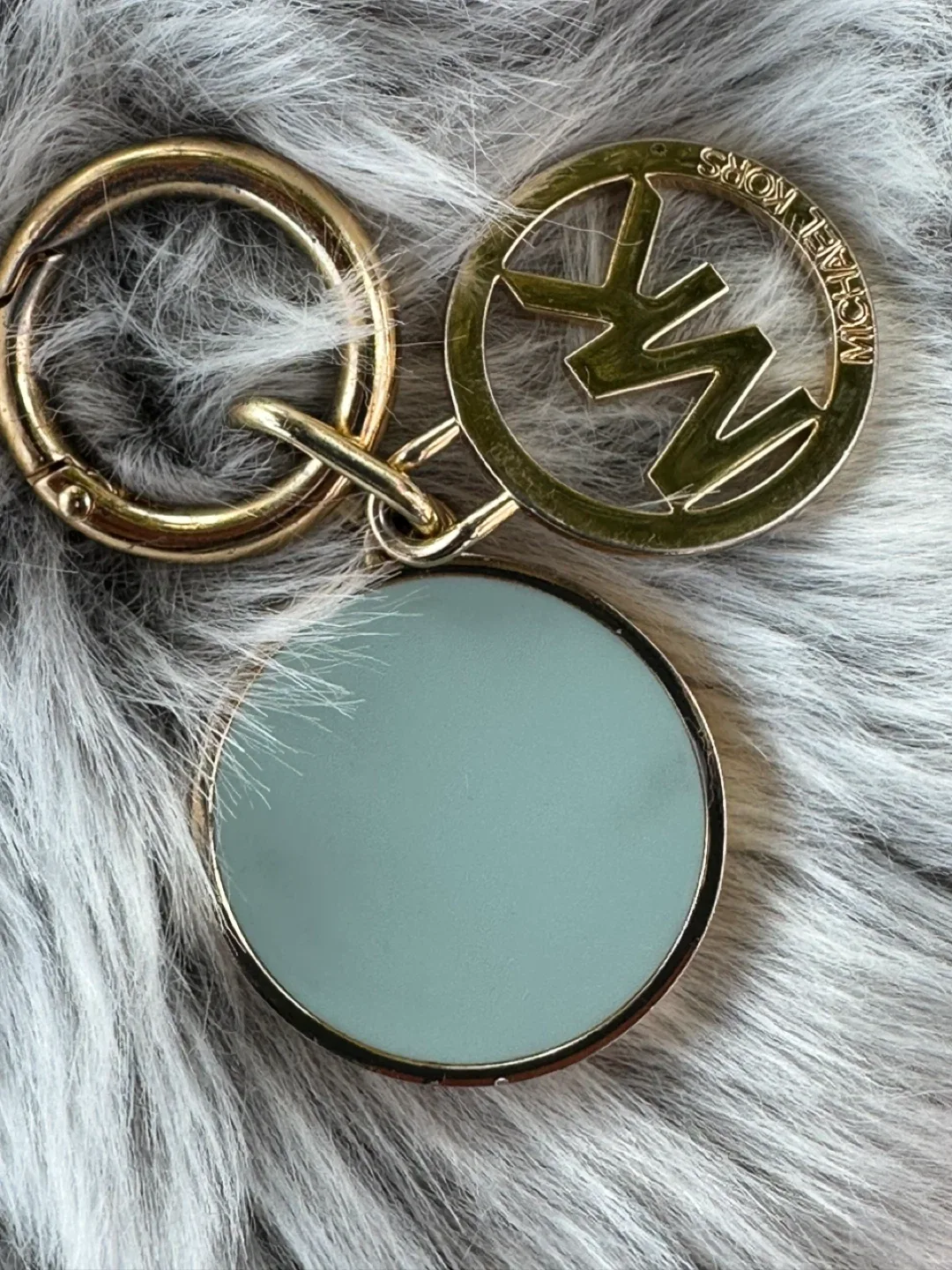 Michael Kors Gold Keychain image indicator(2)