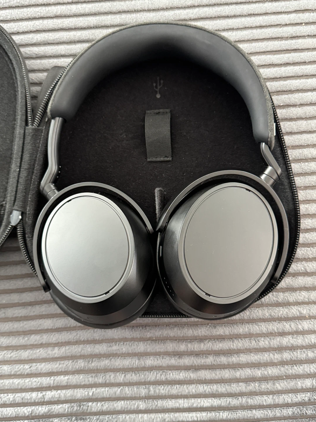 Sennheiser Momentum 4 Wireless Headphones