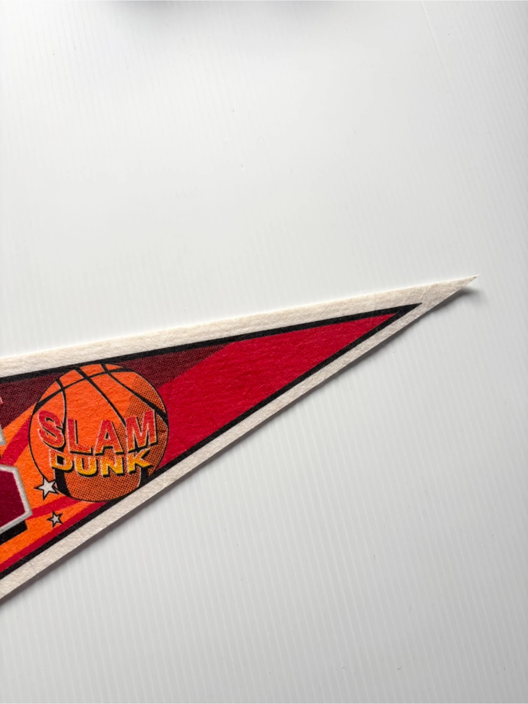 Vintage Chicago bulls NBA basketball pennant - photo 4