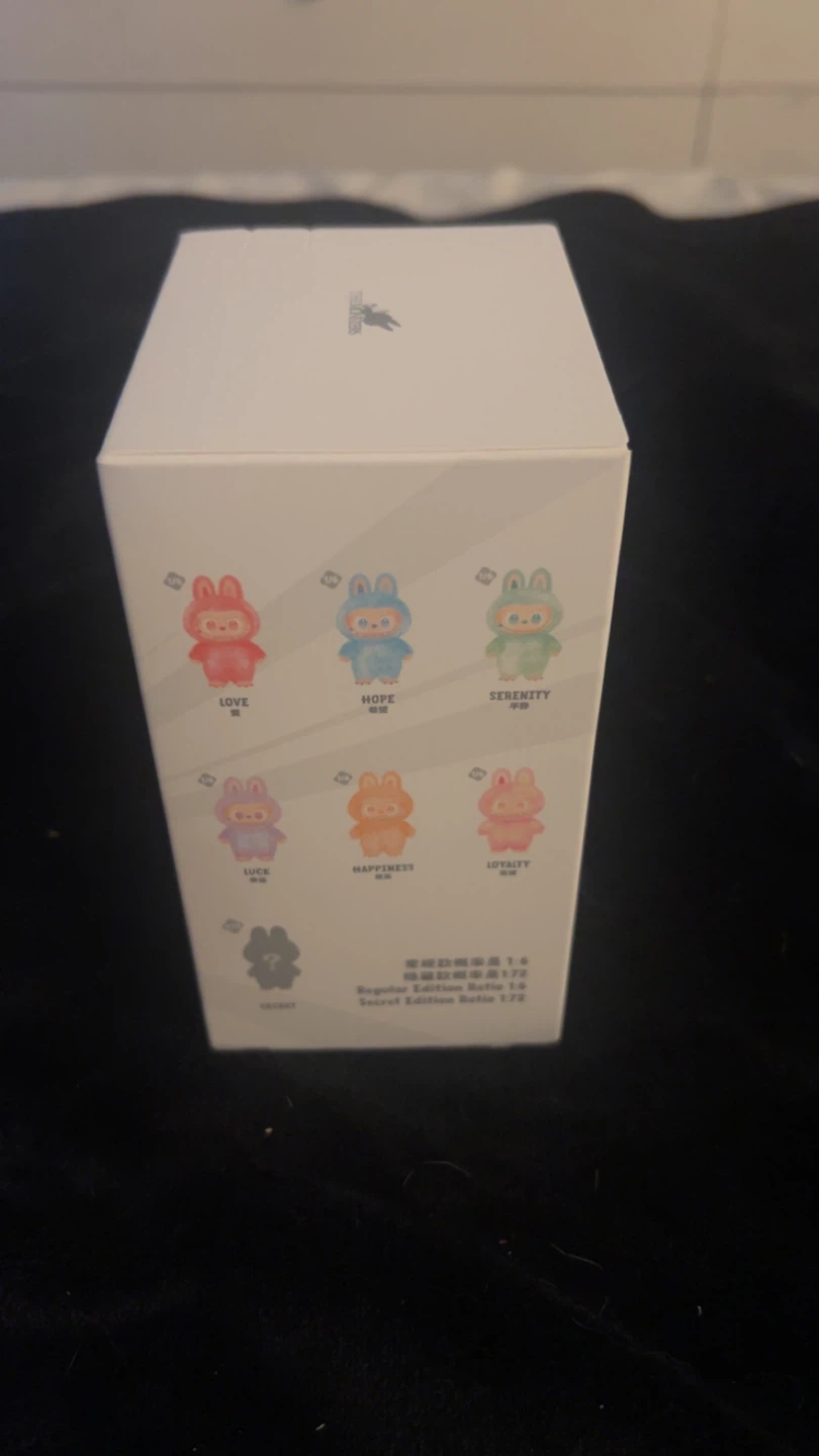 Pop Mart Big Into Energy Vinyl Plush Pendant Blind Box - photo 3