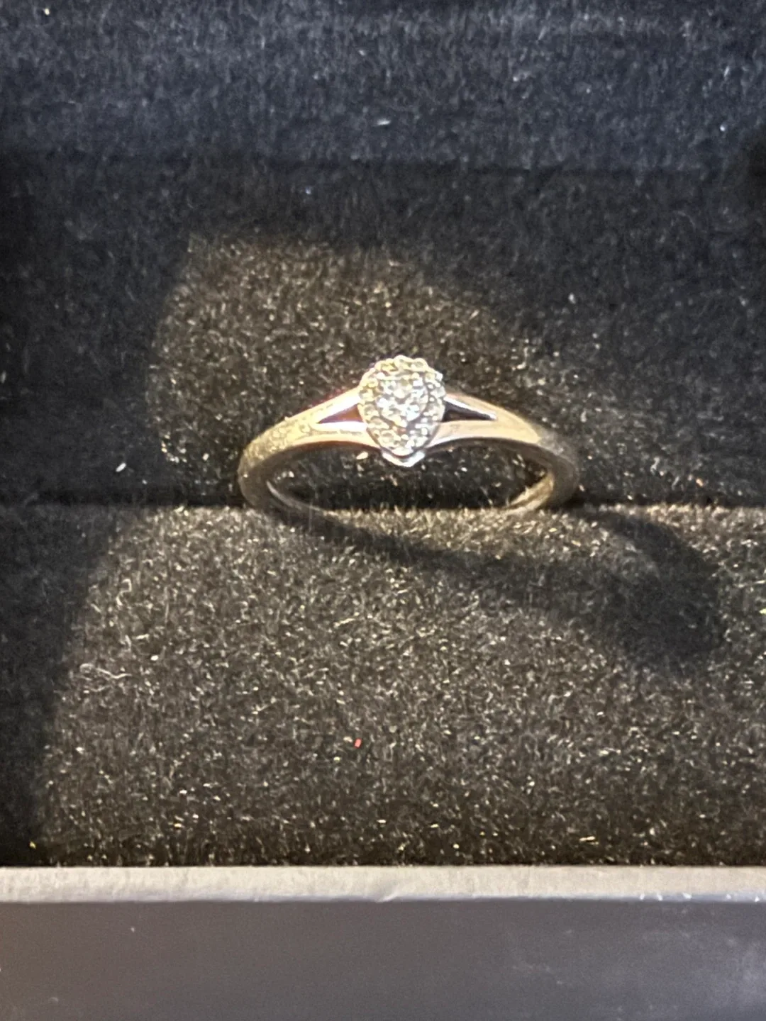 Peoples Diamond Ring thumbnail