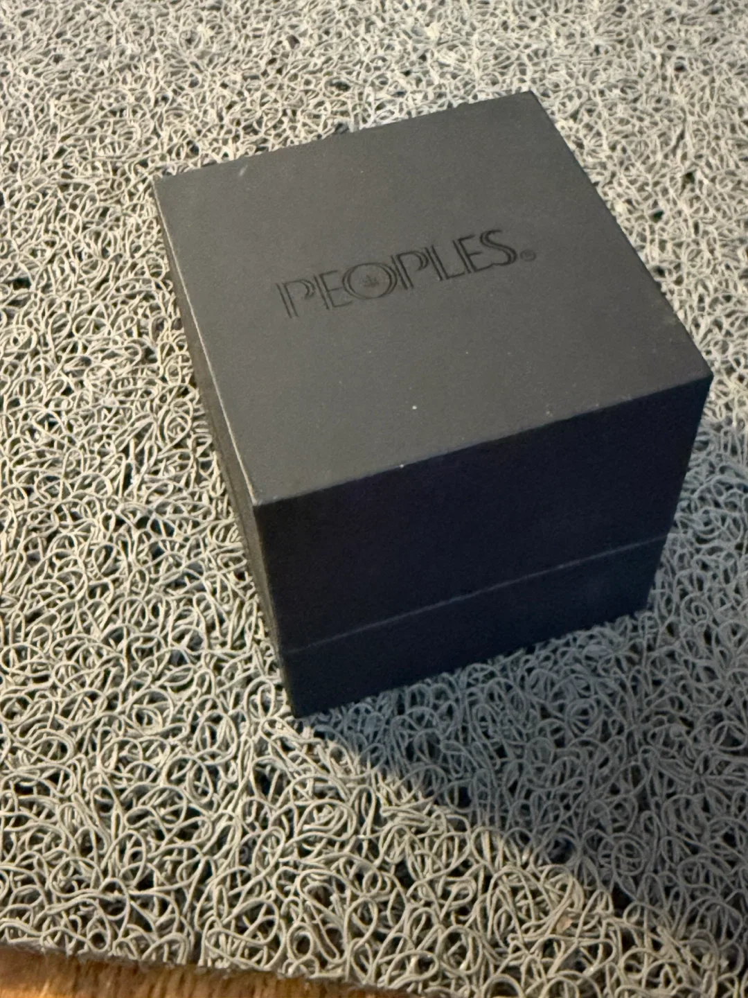 Peoples Diamond Ring image indicator(4)