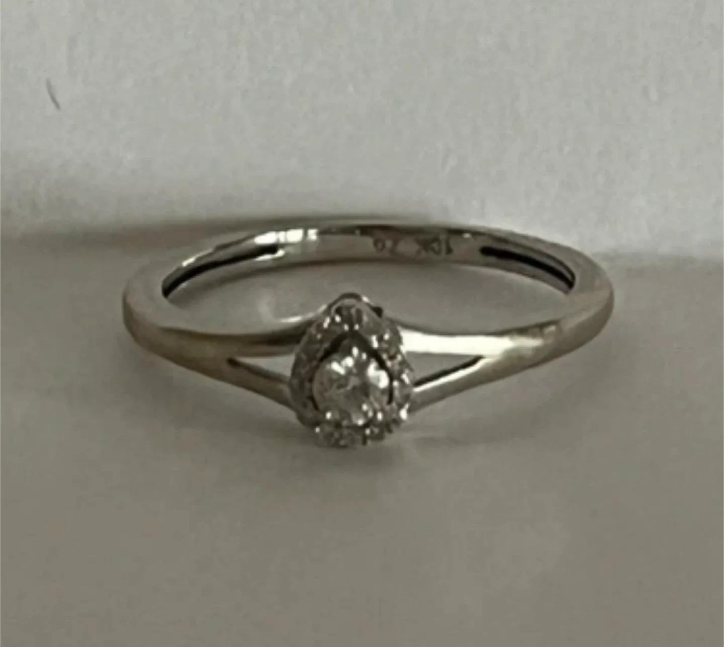 Peoples Diamond Ring image indicator(7)