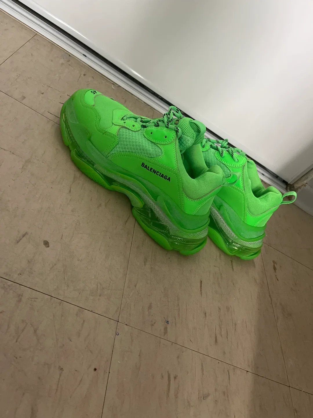 Balenciaga Triple S Neon Green Size 45 image indicator(2)