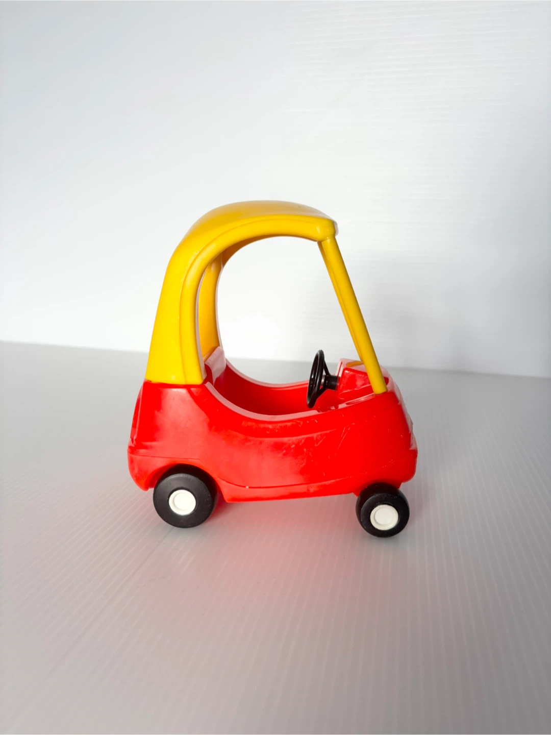 Vintage Little Tikes Cozy Coupe toy car - photo 3
