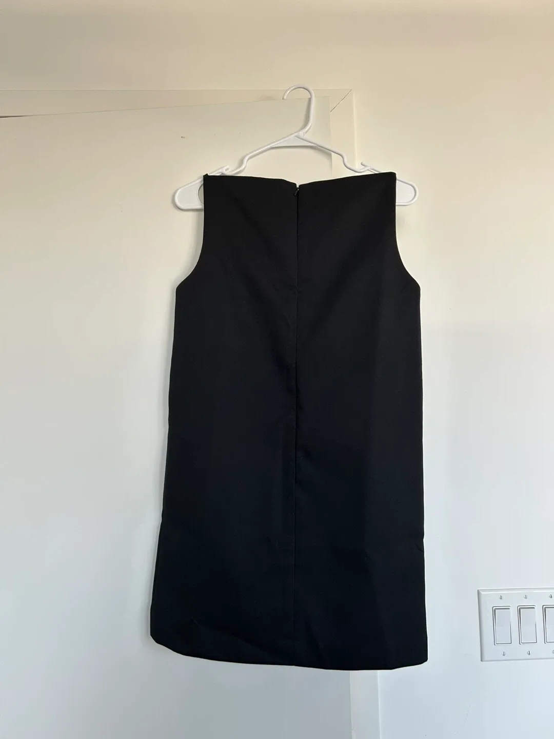 Brand New Black Dress HM Limited image indicator(2)