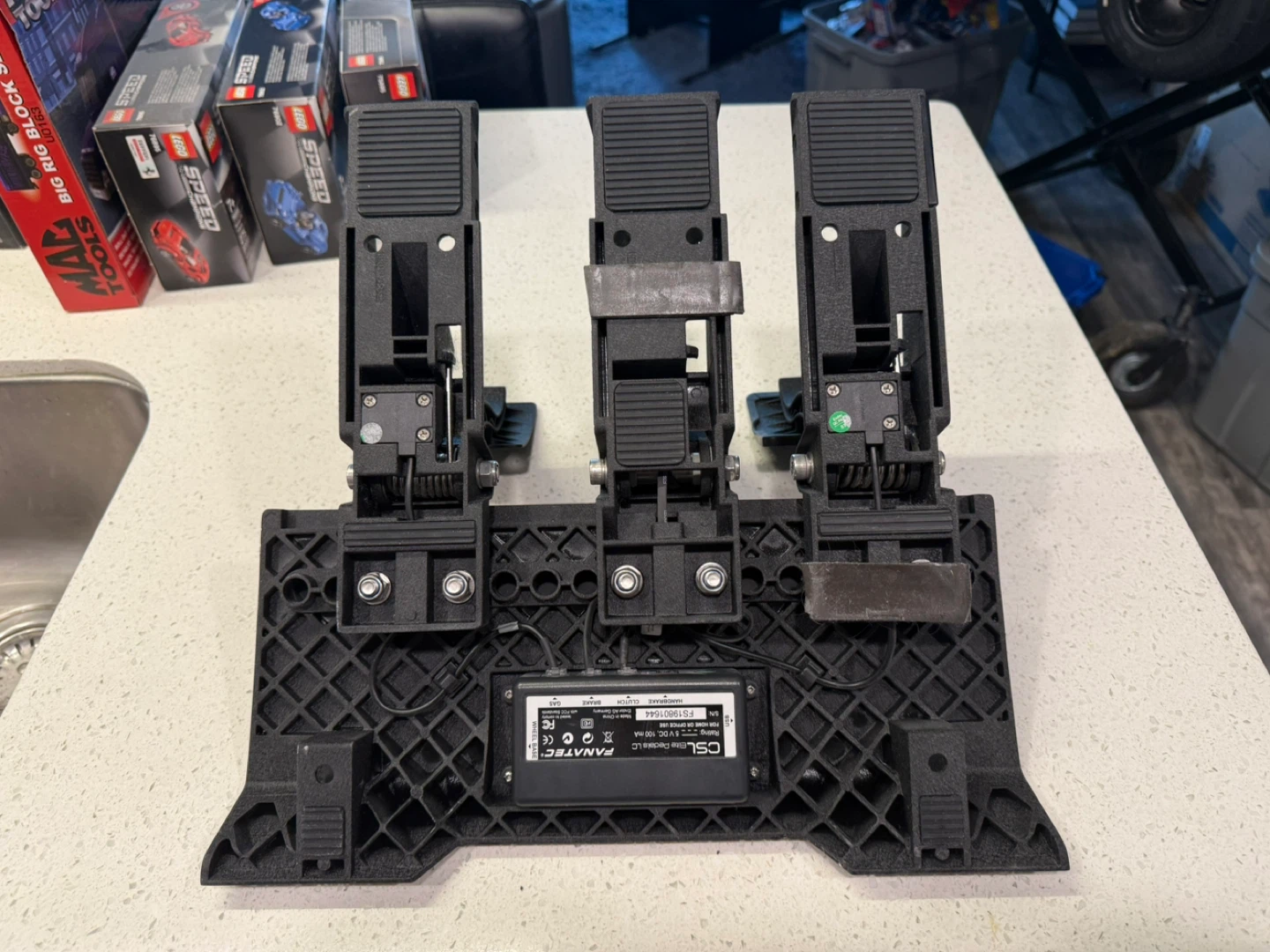 Fanatec CSL Elite Pedals - photo 3