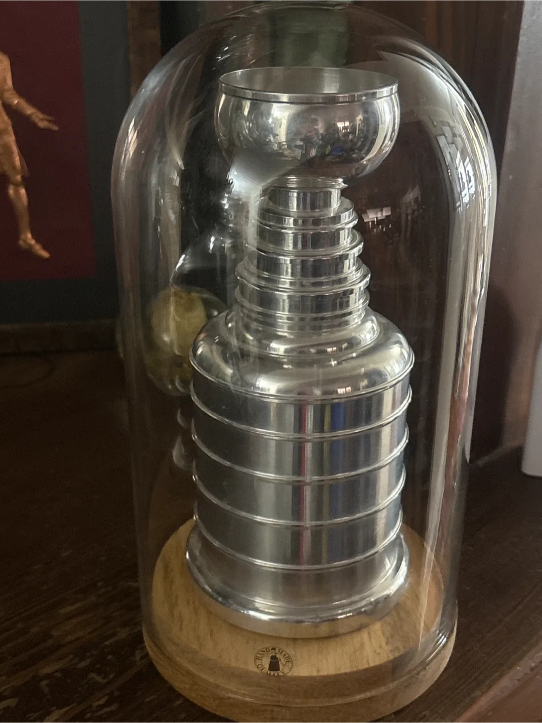 Silver Stanley Cup Replica image indicator(4)