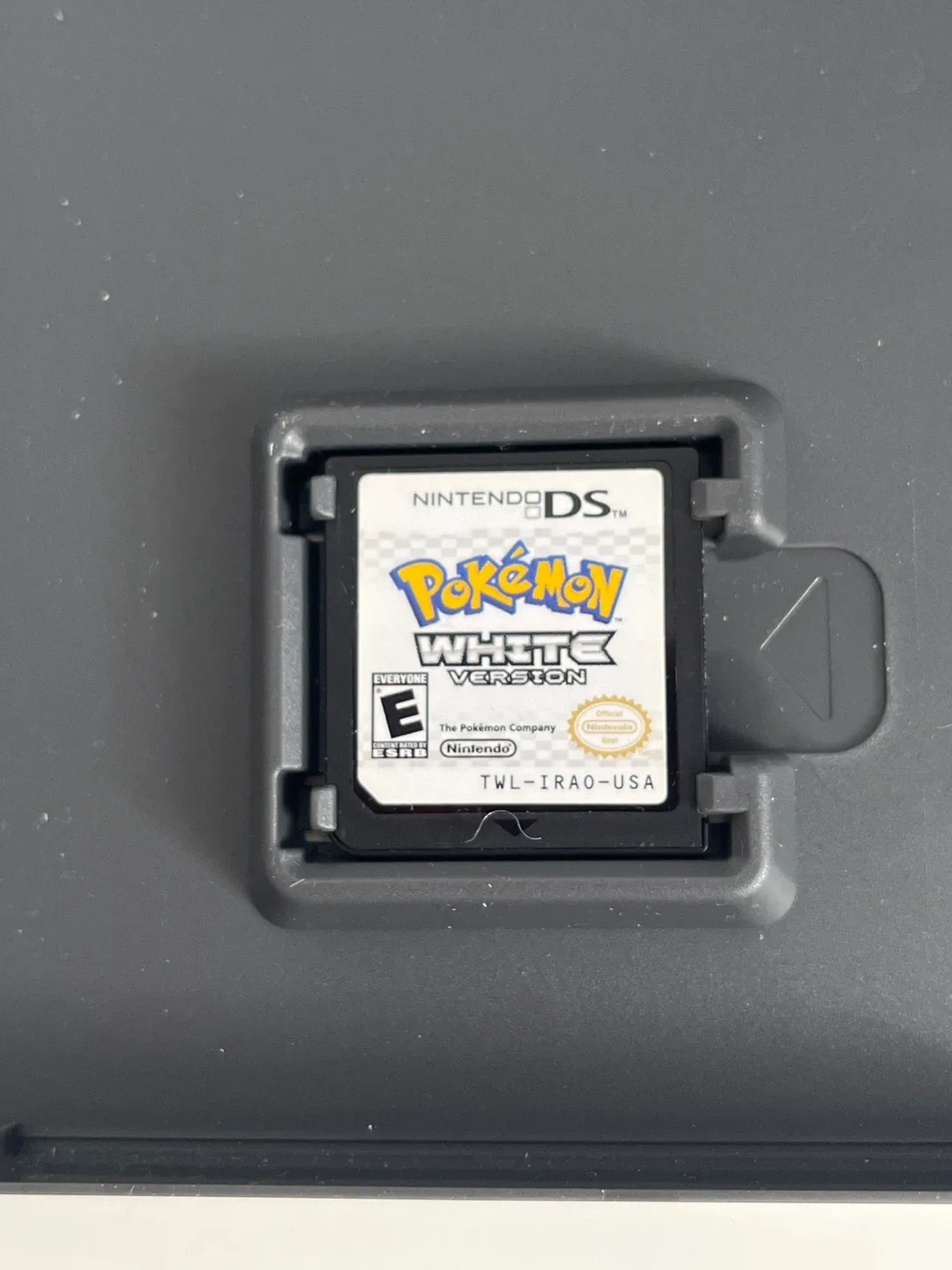 Complete in box Pokemon White Version for 🥕 Nintendo DS image indicator(4)