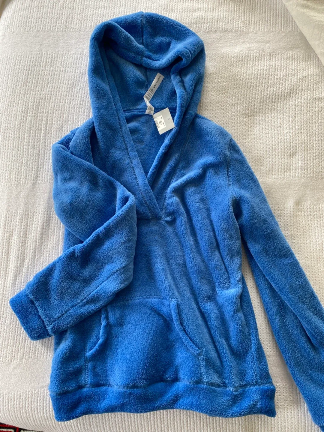 DenverHayes Women’s Sleepwear Fuzzy Hoodie Brand New With Tags