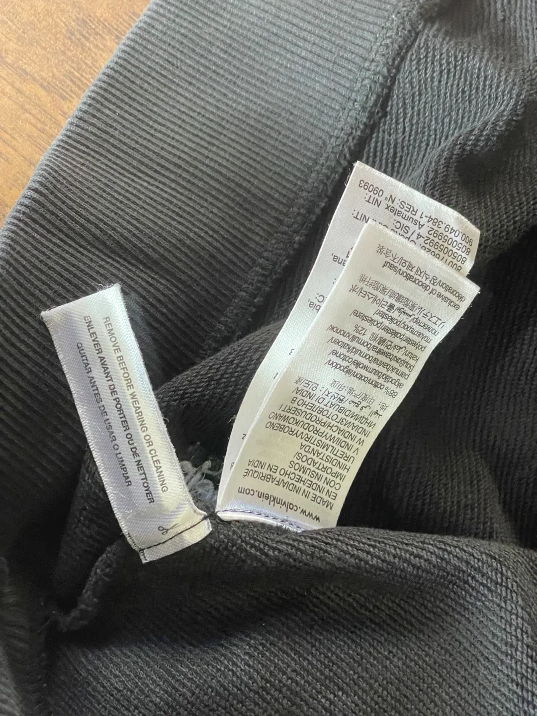 Calvin Klein Black Pullover - Size L/G image indicator(3)