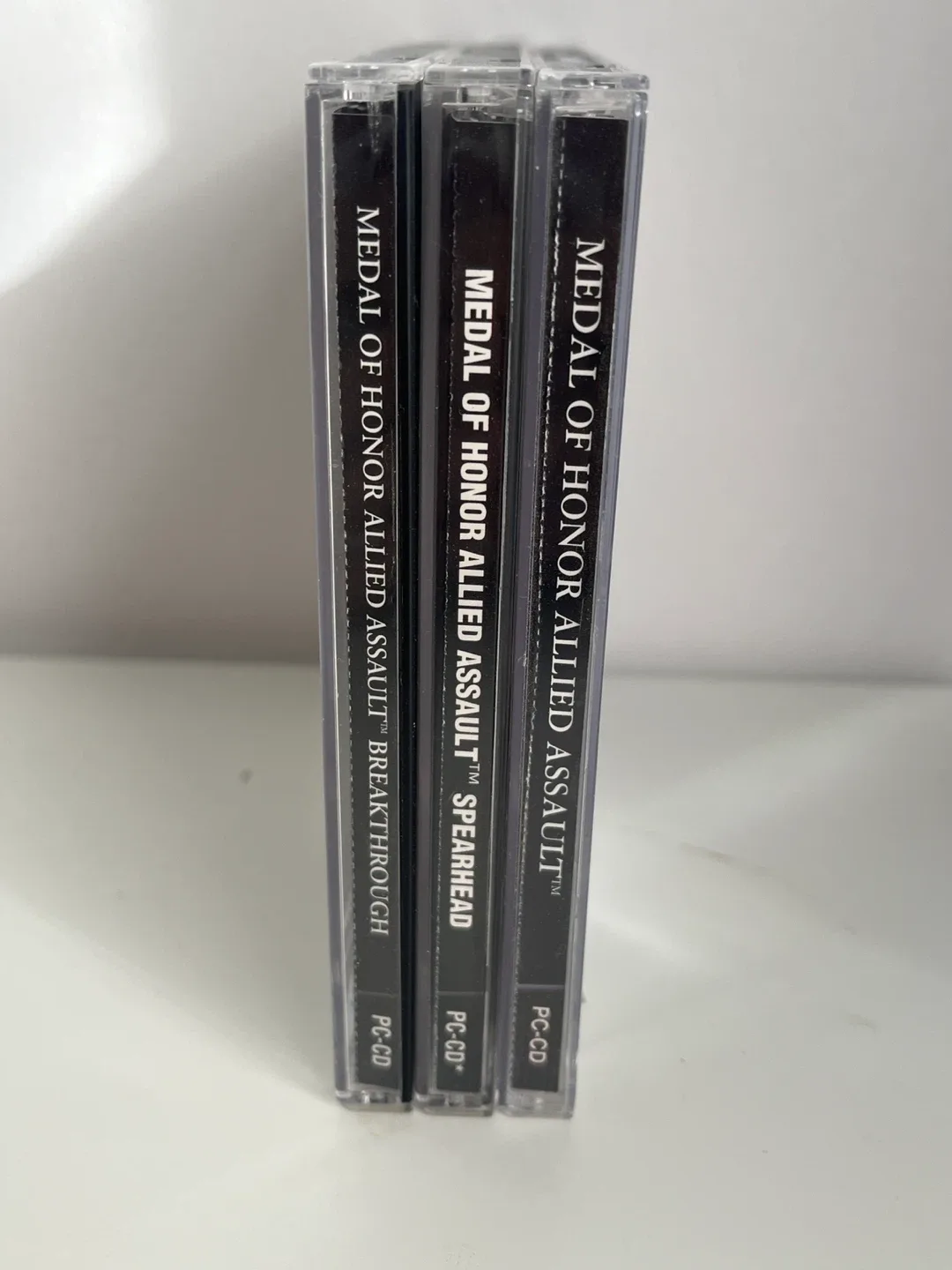 Medal of Honor: Allied Assault + Expansions image indicator(6)