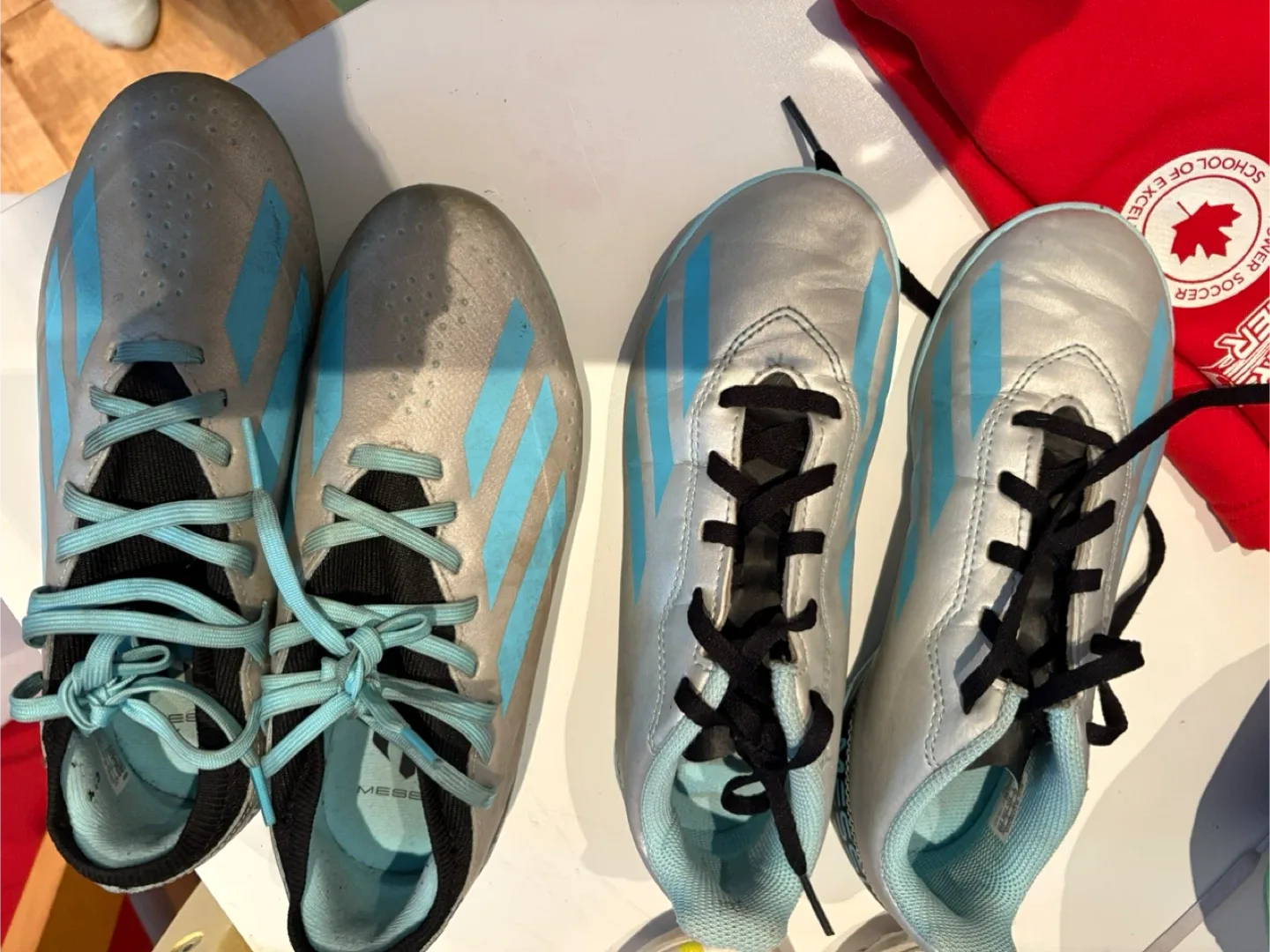 Boys Soccer Shoes (Size 3.5, 4, 4.5) image indicator(3)