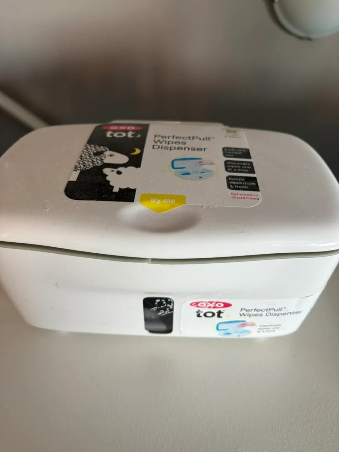 OXO Tot PerfectPull Wipes Dispenser image indicator(2)