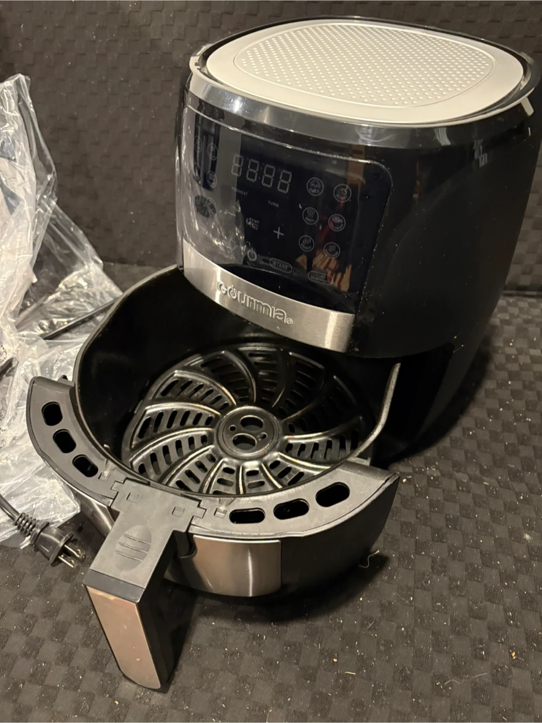 Gourmia 5.7L/6.0QT Digital Air Fryer - photo 2