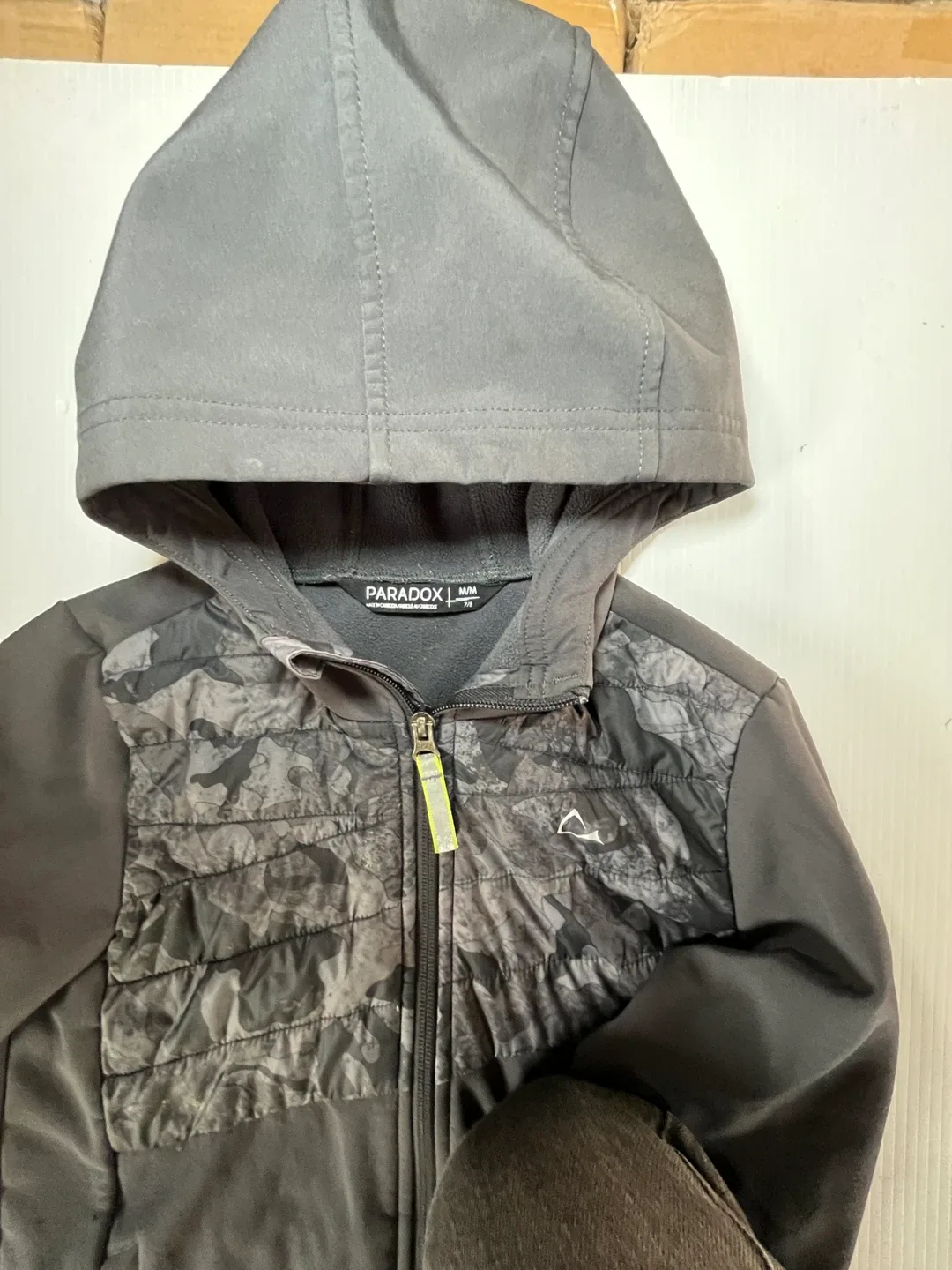 Paradox Grey Jacket - Kids Size M 7/8 image indicator(2)
