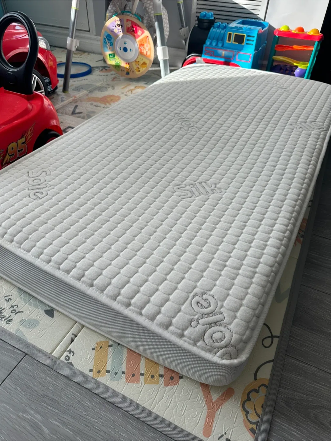 Simmons Baby Mattress - Designed for Babies image indicator(2)