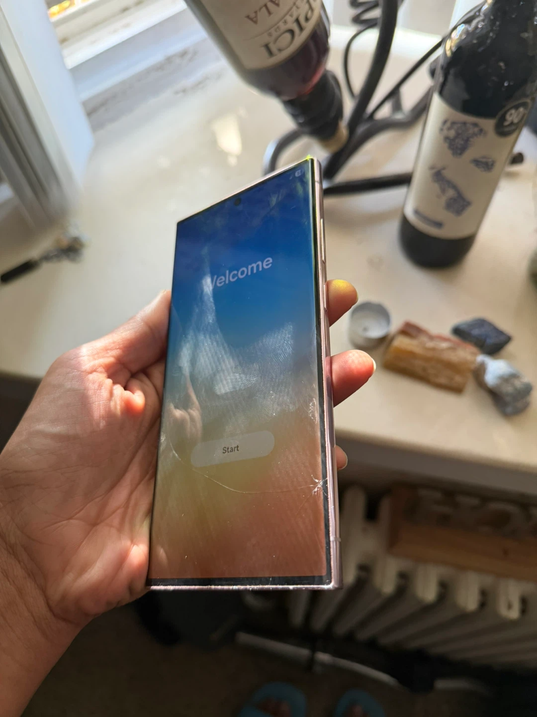 Cracked Screen Phone - photo 4