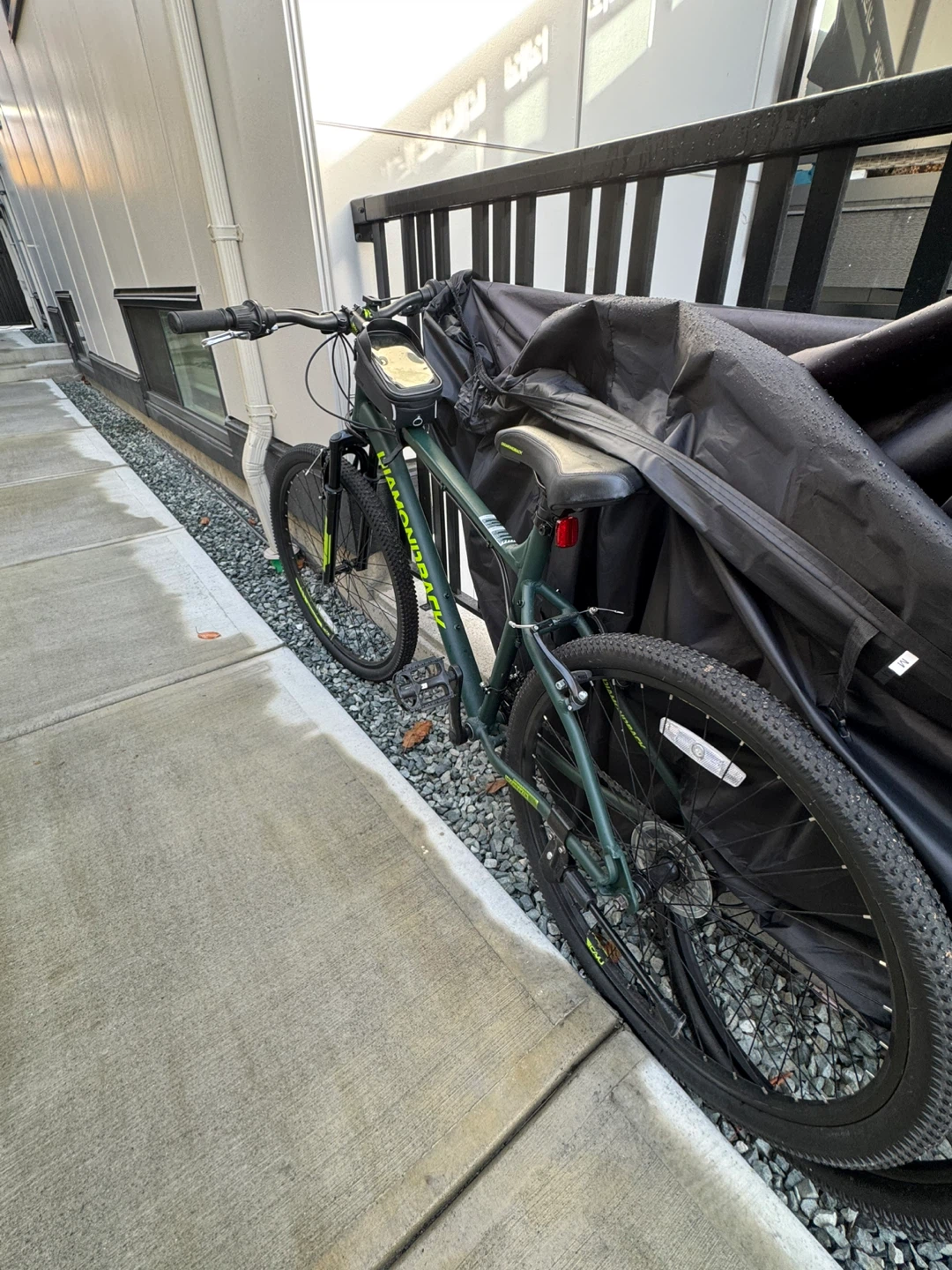 Diamondback Lucena Mountain Bike - photo 2