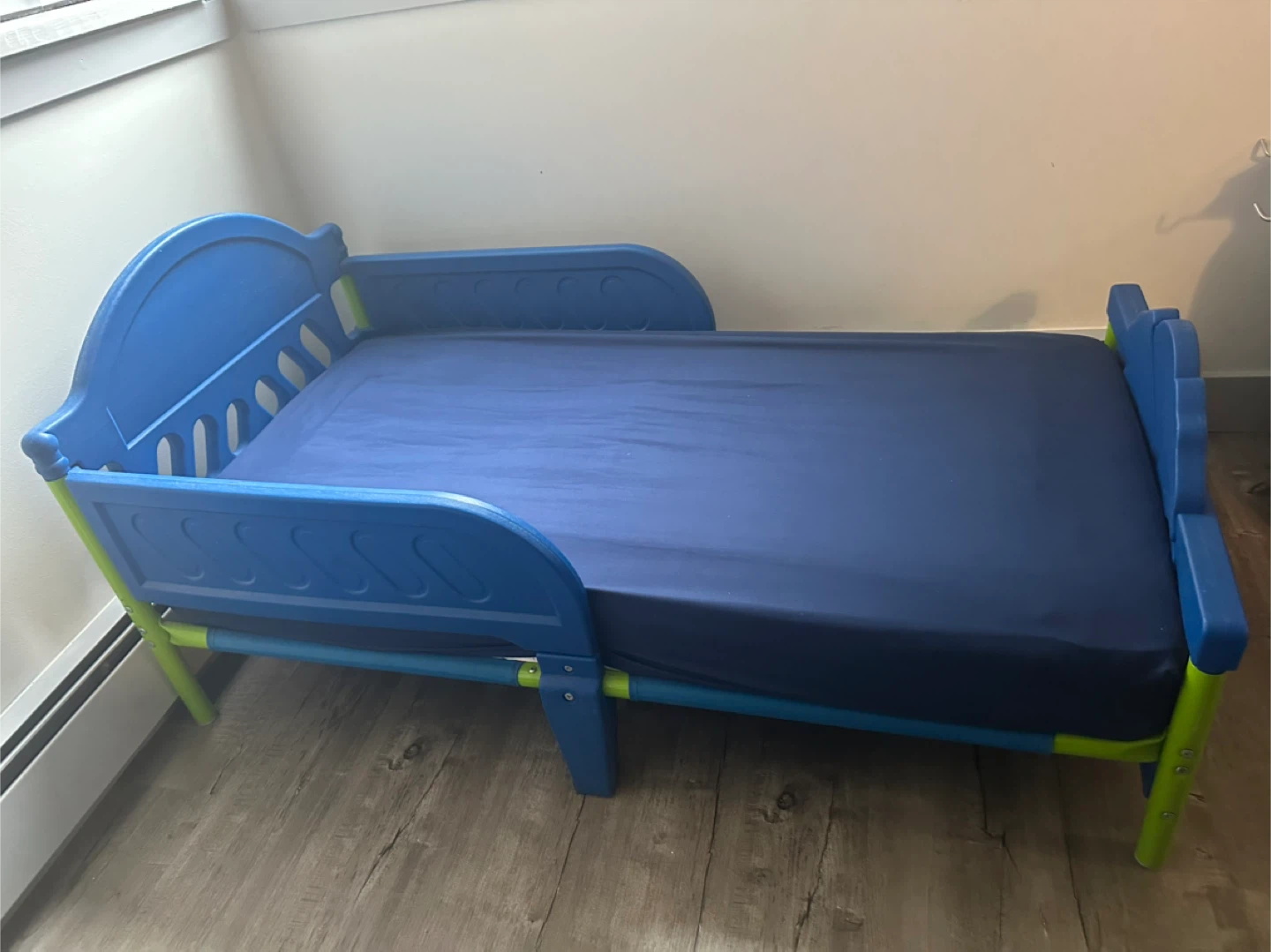 Blue Toddler Bed - photo 3