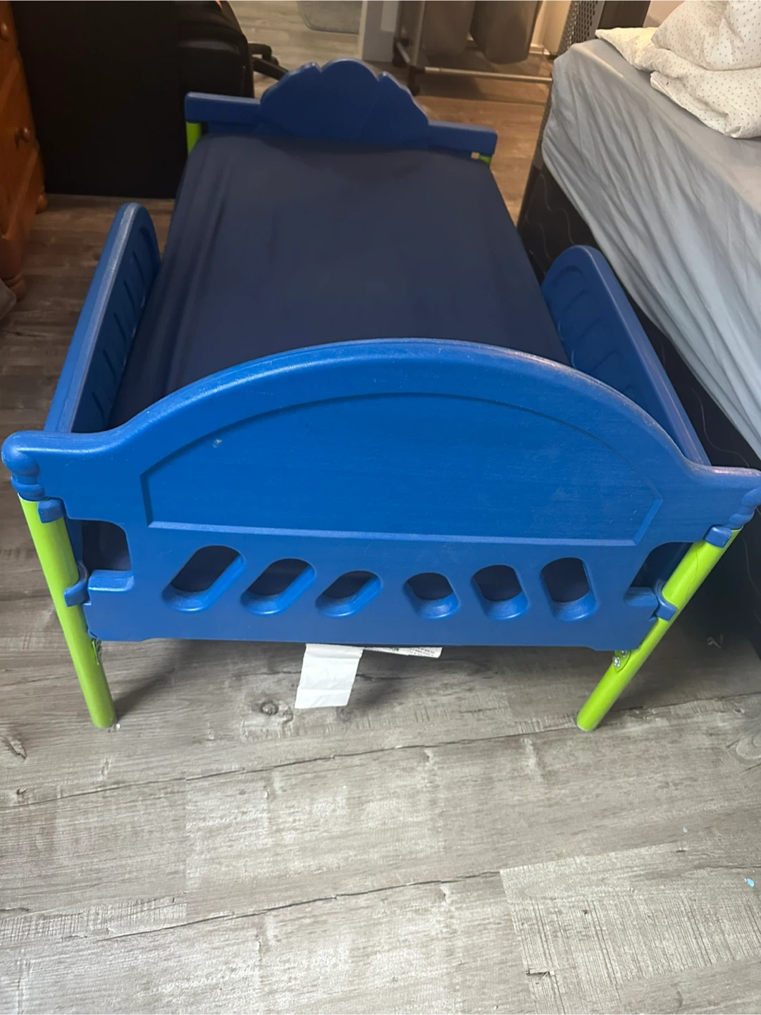 Blue Toddler Bed - photo 2