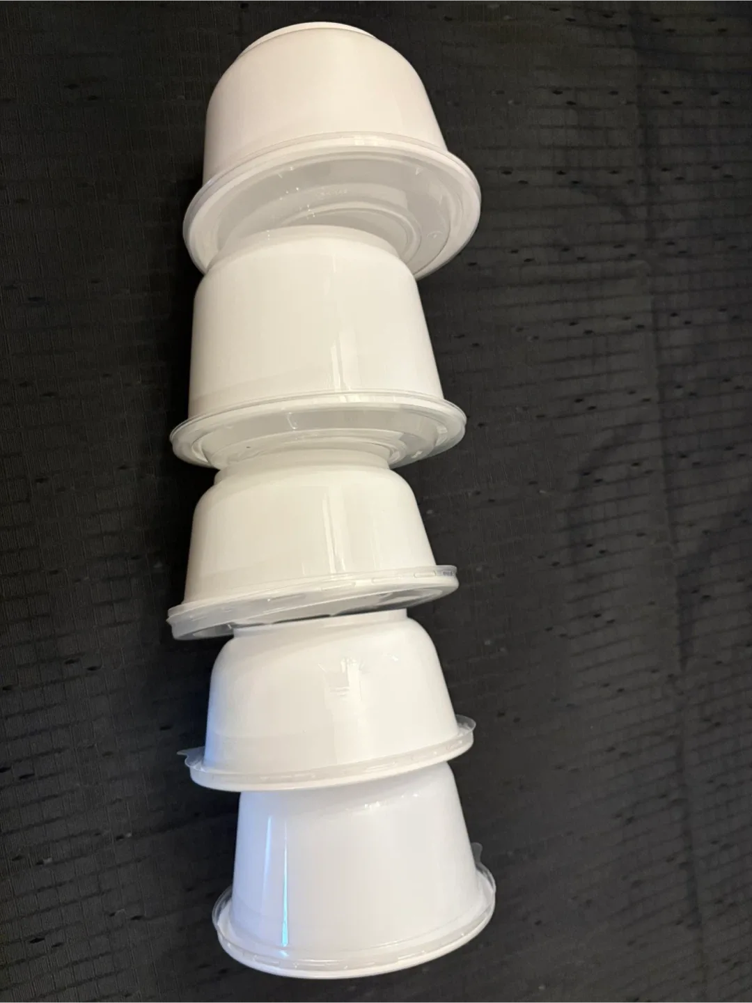 Variety of Food Storage Containers 🥕 image indicator(3)