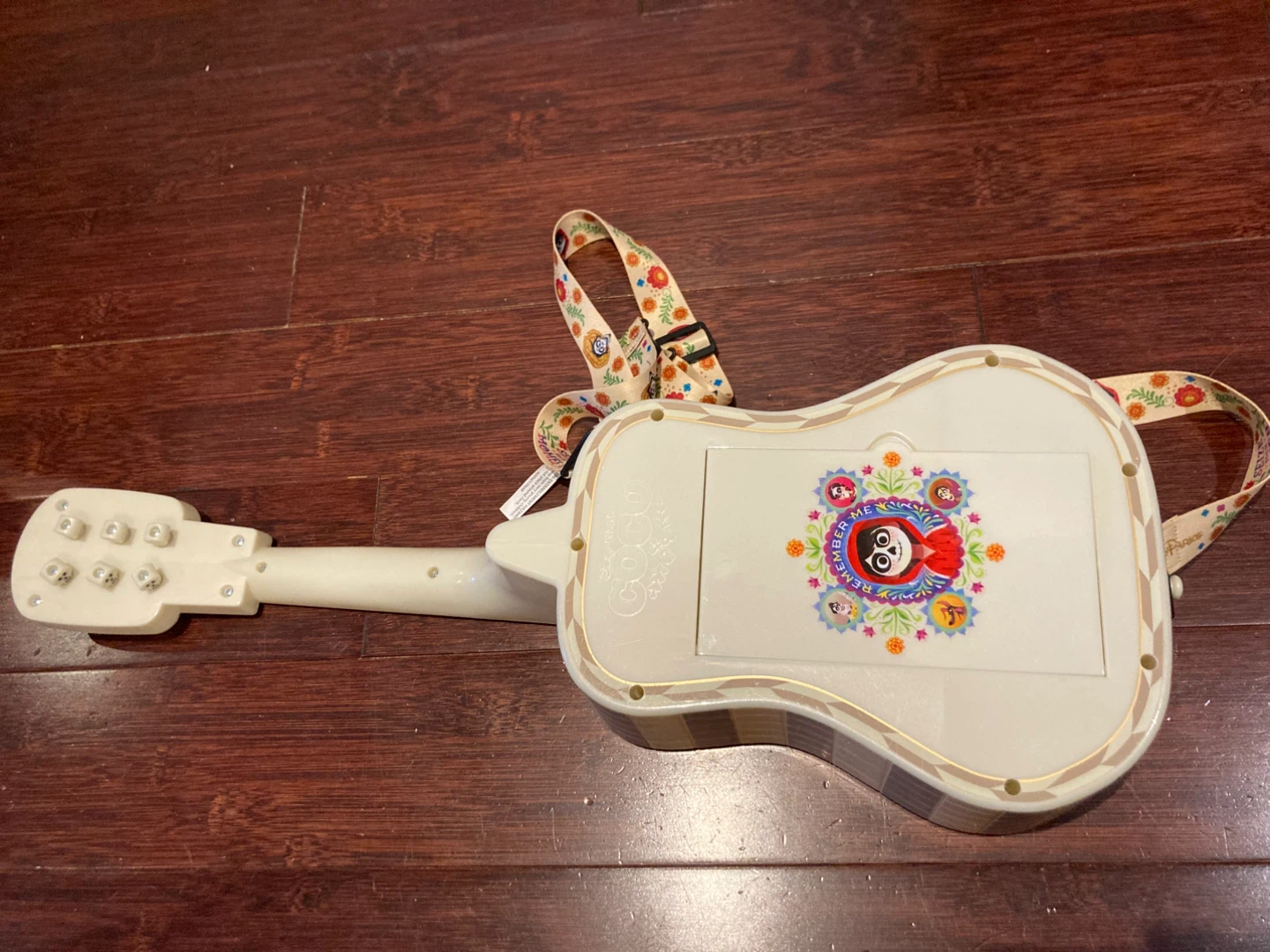 Disney Coco Guitar Popcorn Bucket - photo 2