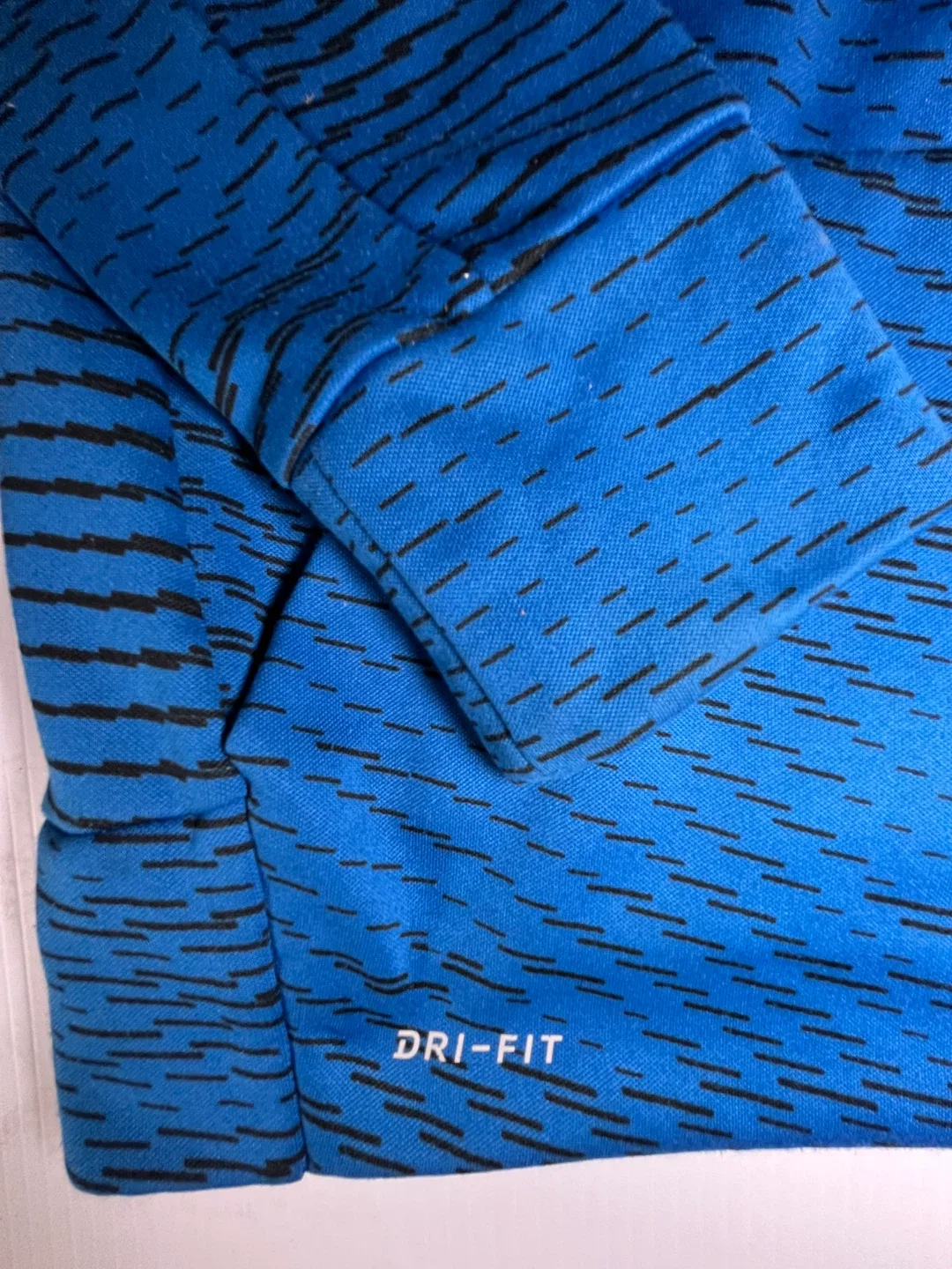 Nike Dri-FIT Hoodie, Size S Youth image indicator(3)