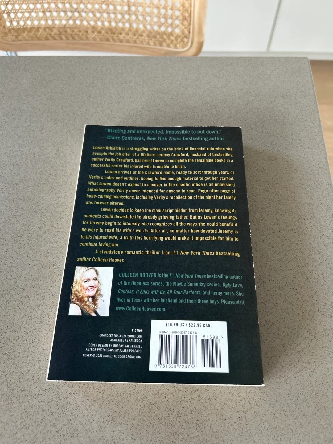 Verity - Colleen Hoover image indicator(2)