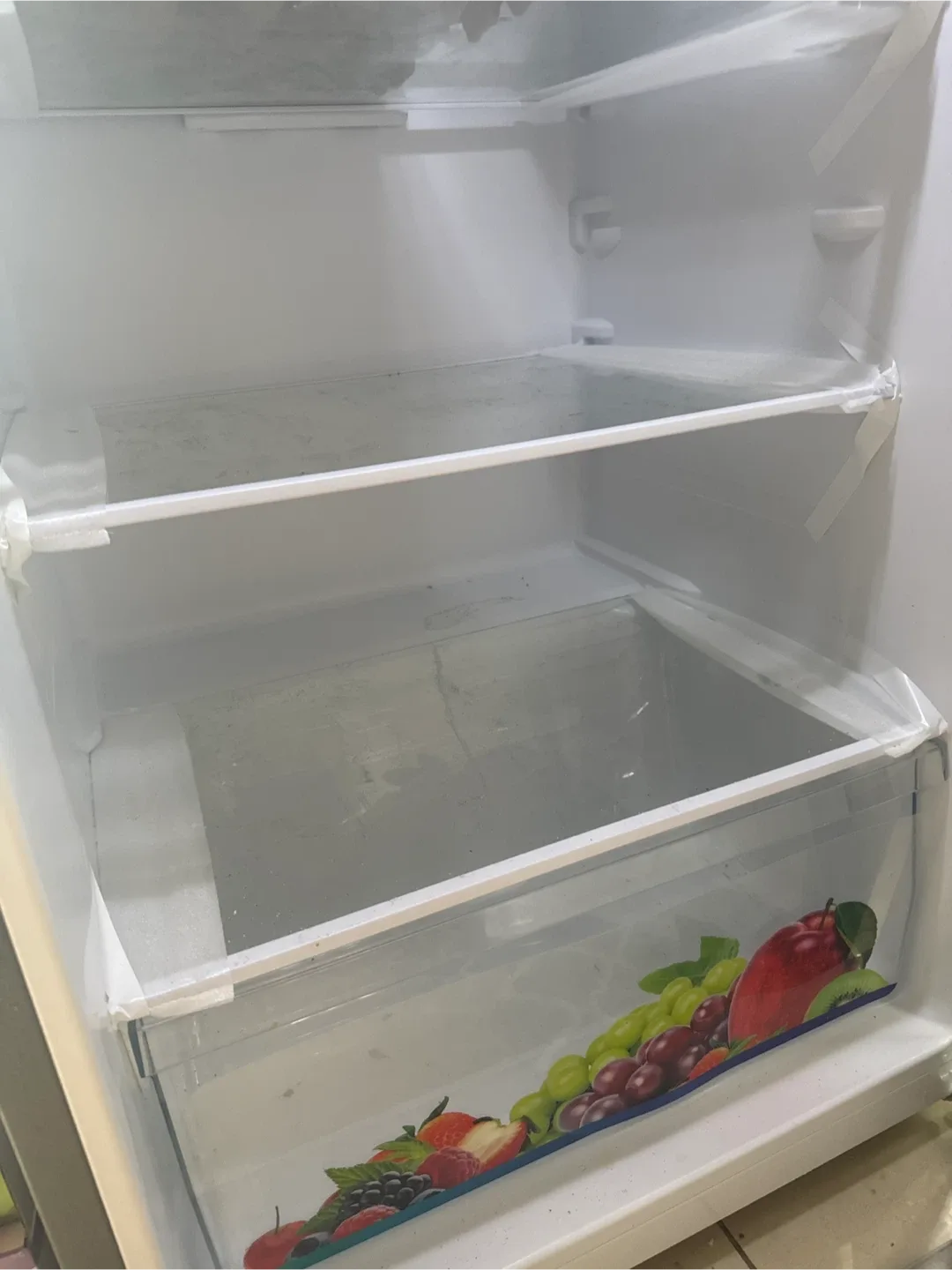 Hisense Fridge - Great Condition! image indicator(3)