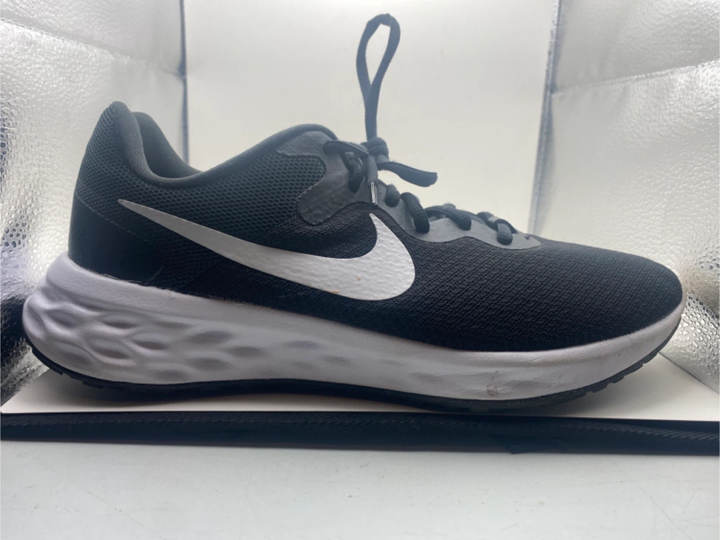 Nike Black Revolution 6 Women’s Running Shoes Size 9.5 Used - photo 5